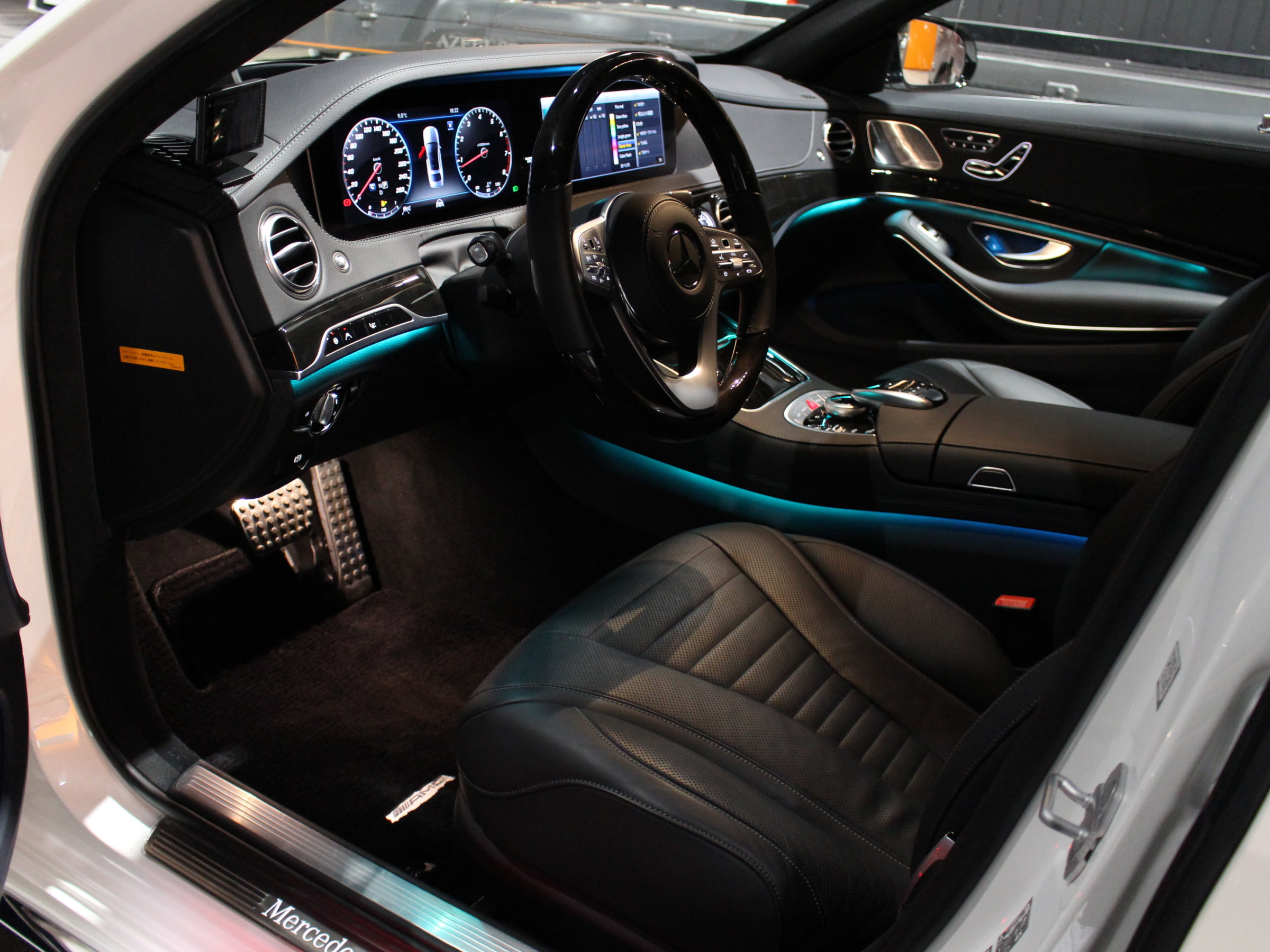 メルセデスベンツ　Ｓ５６０ロング　４マチック　ＡＭＧライン