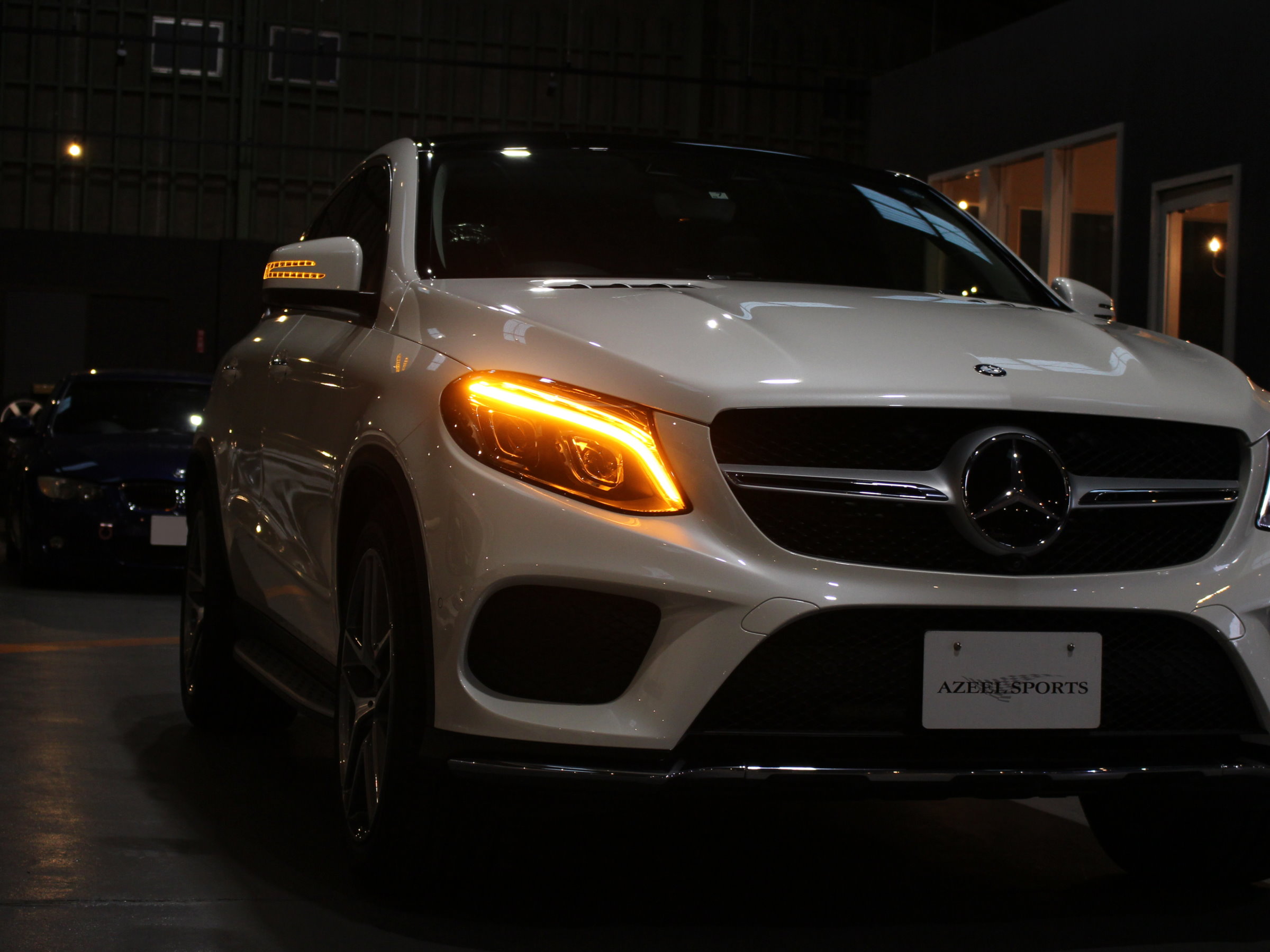 メルセデスベンツ　ＧＬＥ３５０ｄクーペ　４マチック　スポーツ