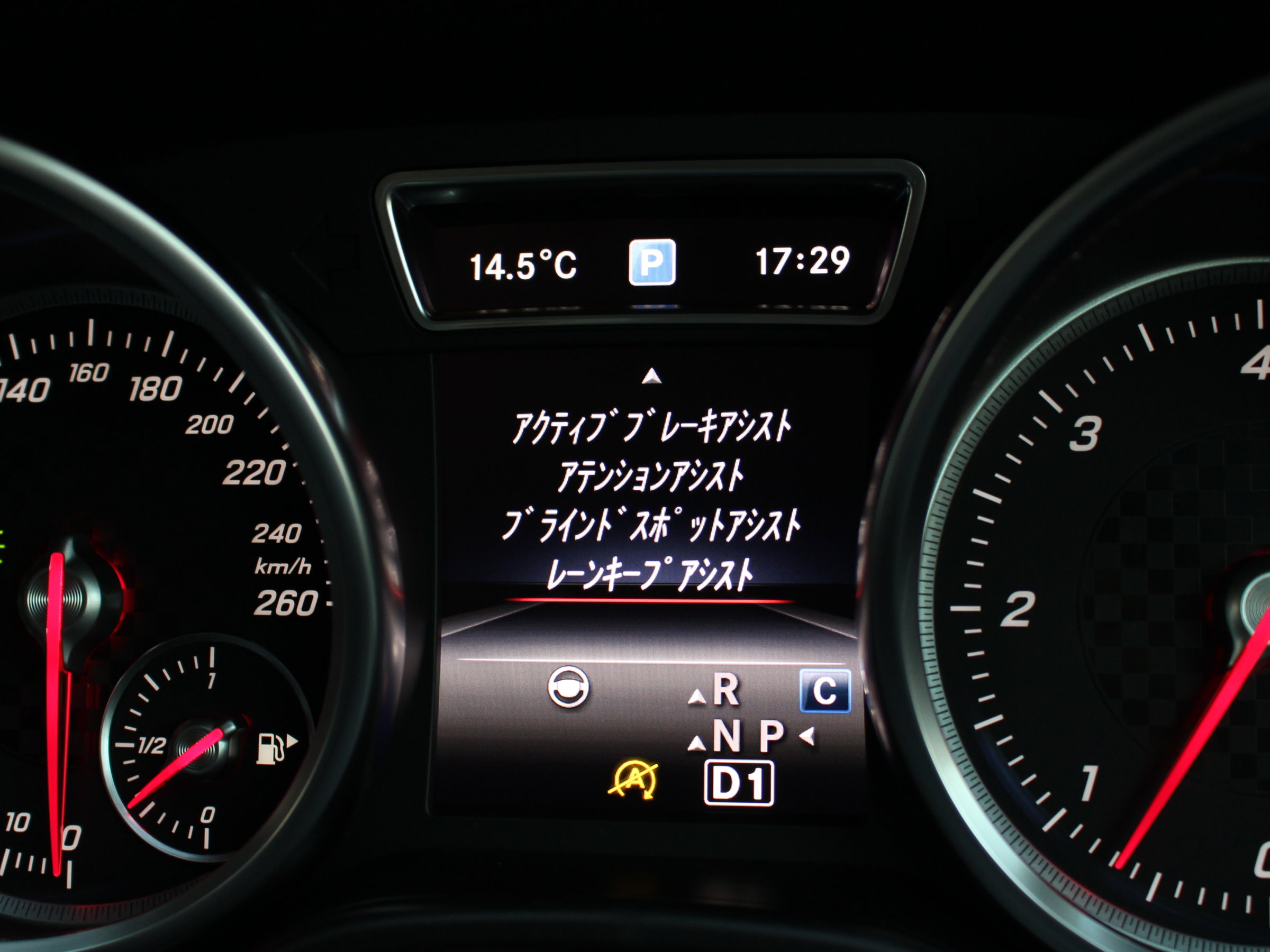 メルセデスベンツ　ＧＬＥ３５０ｄクーペ　４マチック　スポーツ