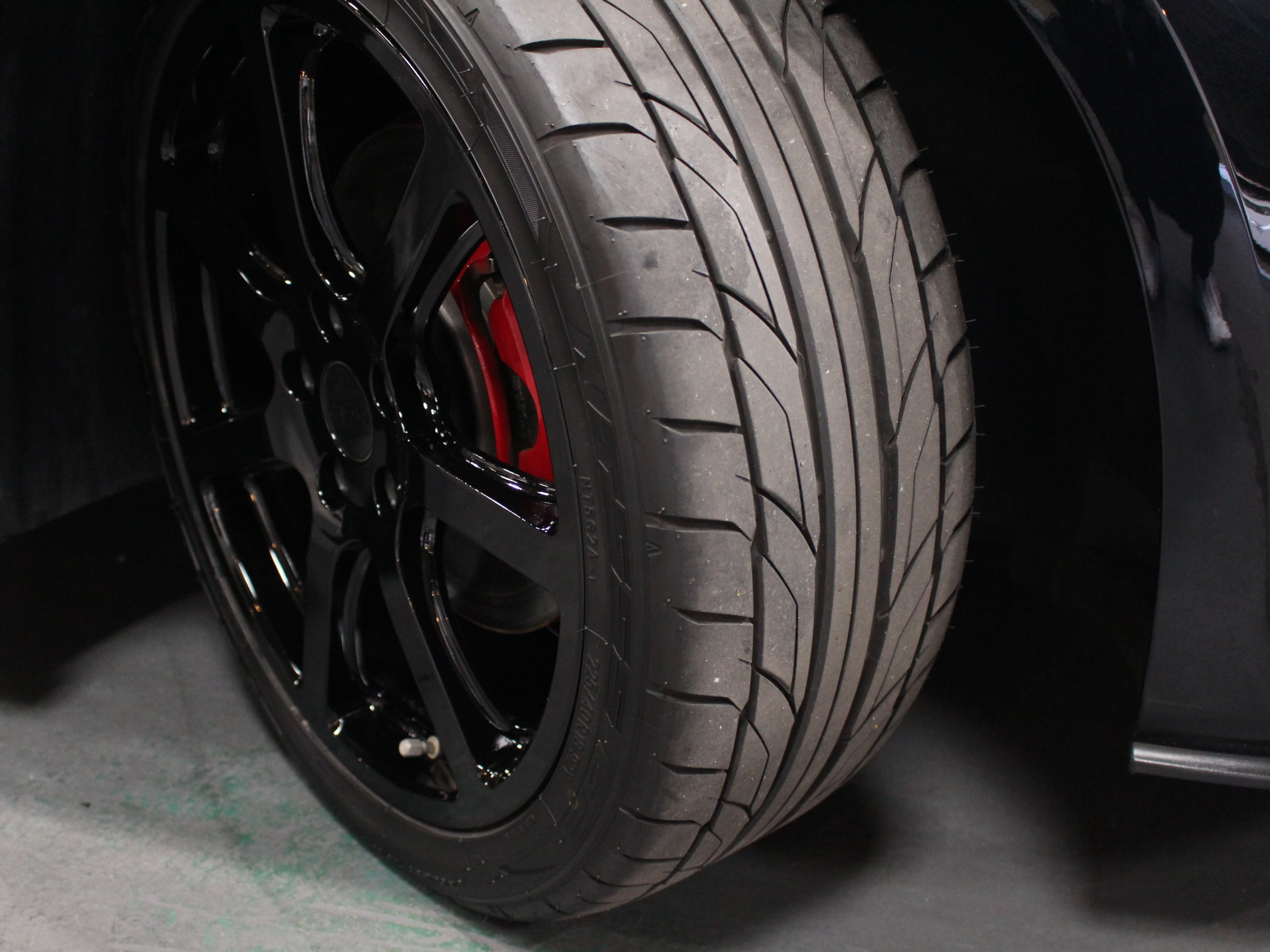 フォルクスワーゲン　ゴルフＧＴｉ  ６速マニュアル
