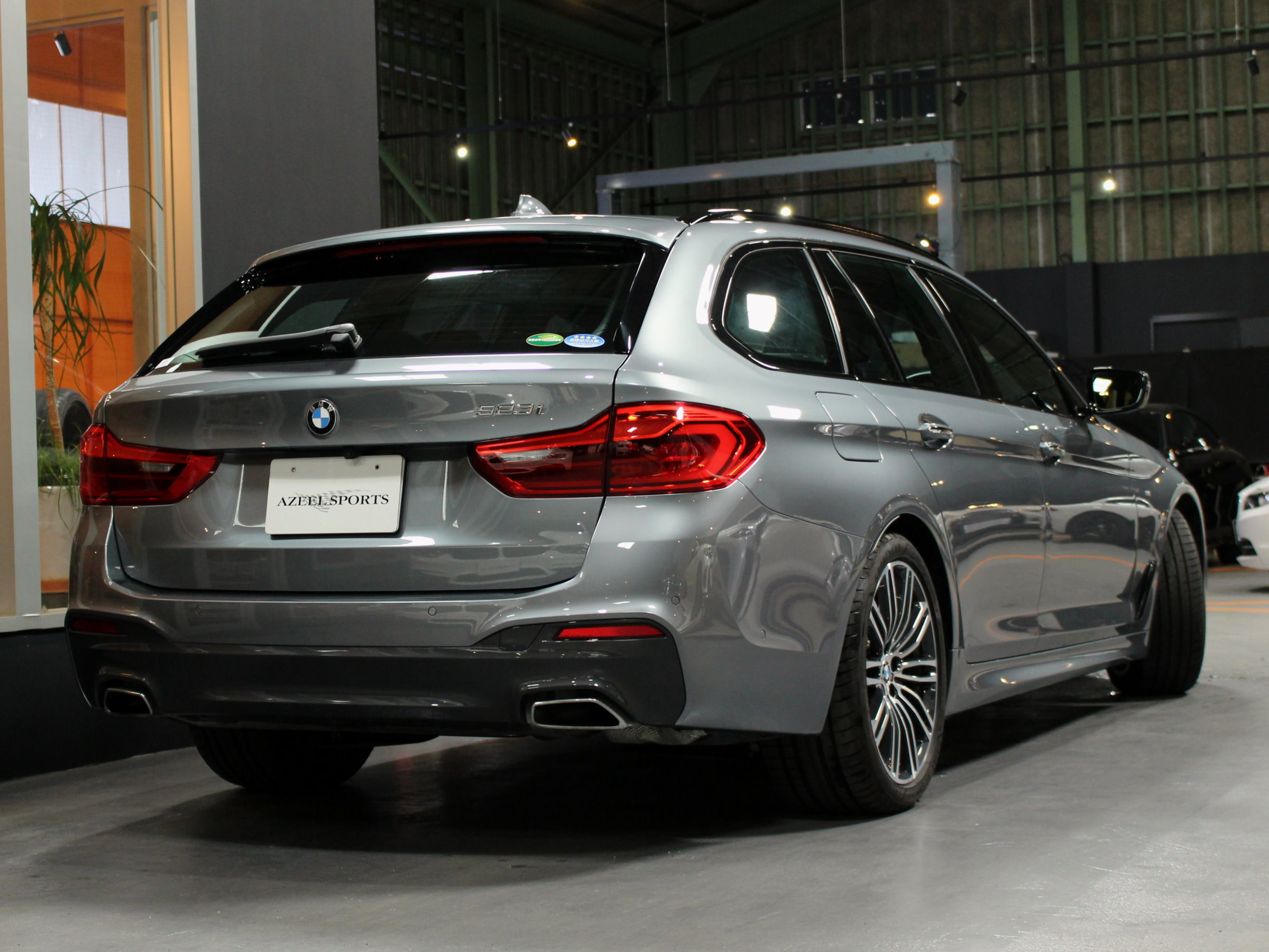 ＢＭＷ　５２３ⅰツーリング　Ｍスポーツ　ハイラインパッケージ