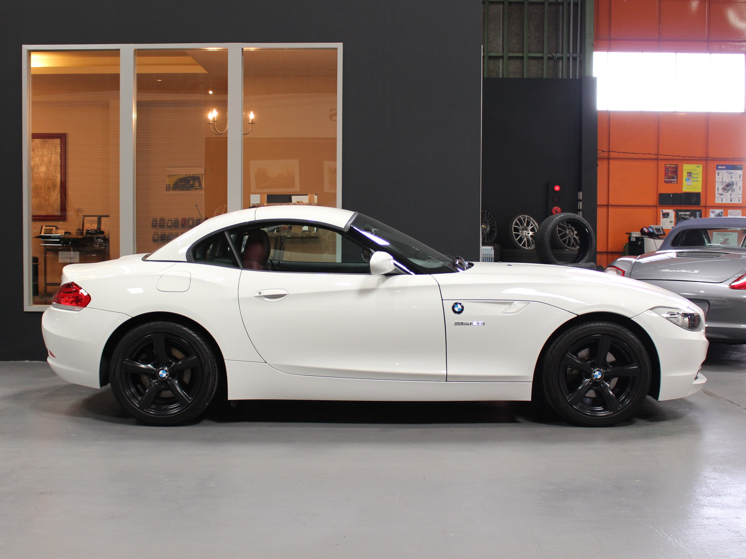 ＢＭＷ　Ｚ４　ｓドライブ２０ｉ