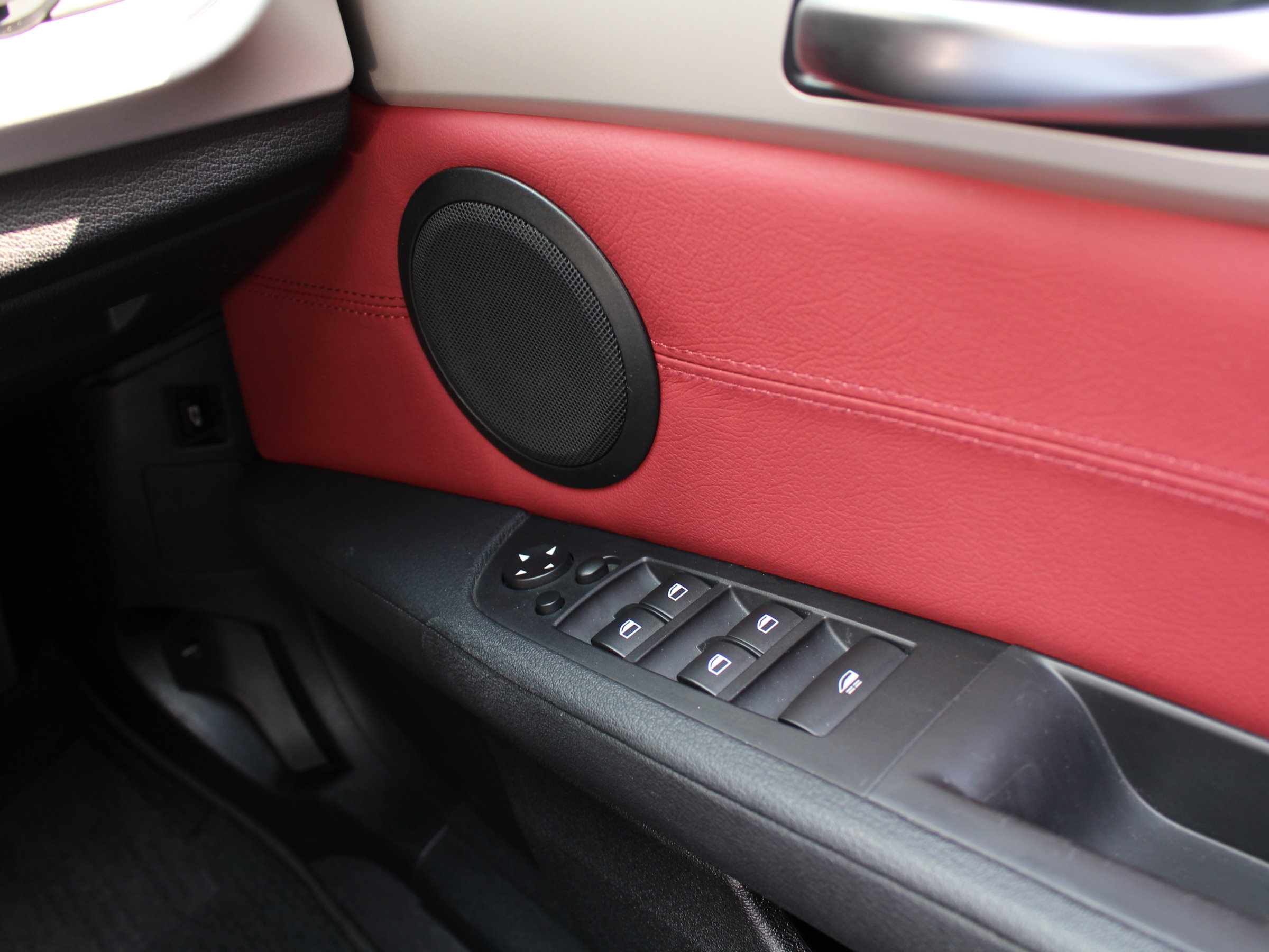 ＢＭＷ　Ｚ４　ｓドライブ２０ｉ