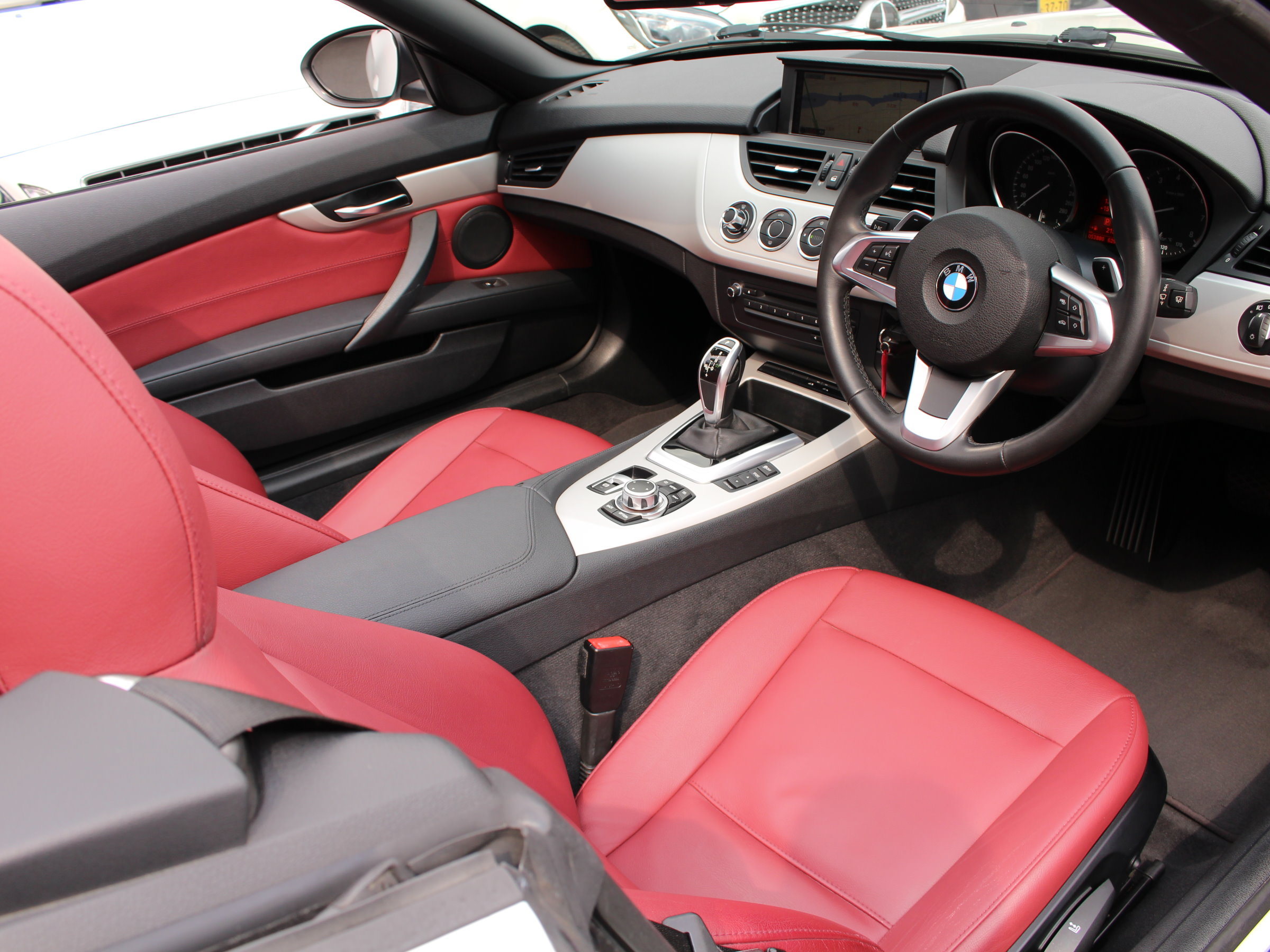ＢＭＷ　Ｚ４　ｓドライブ２０ｉ