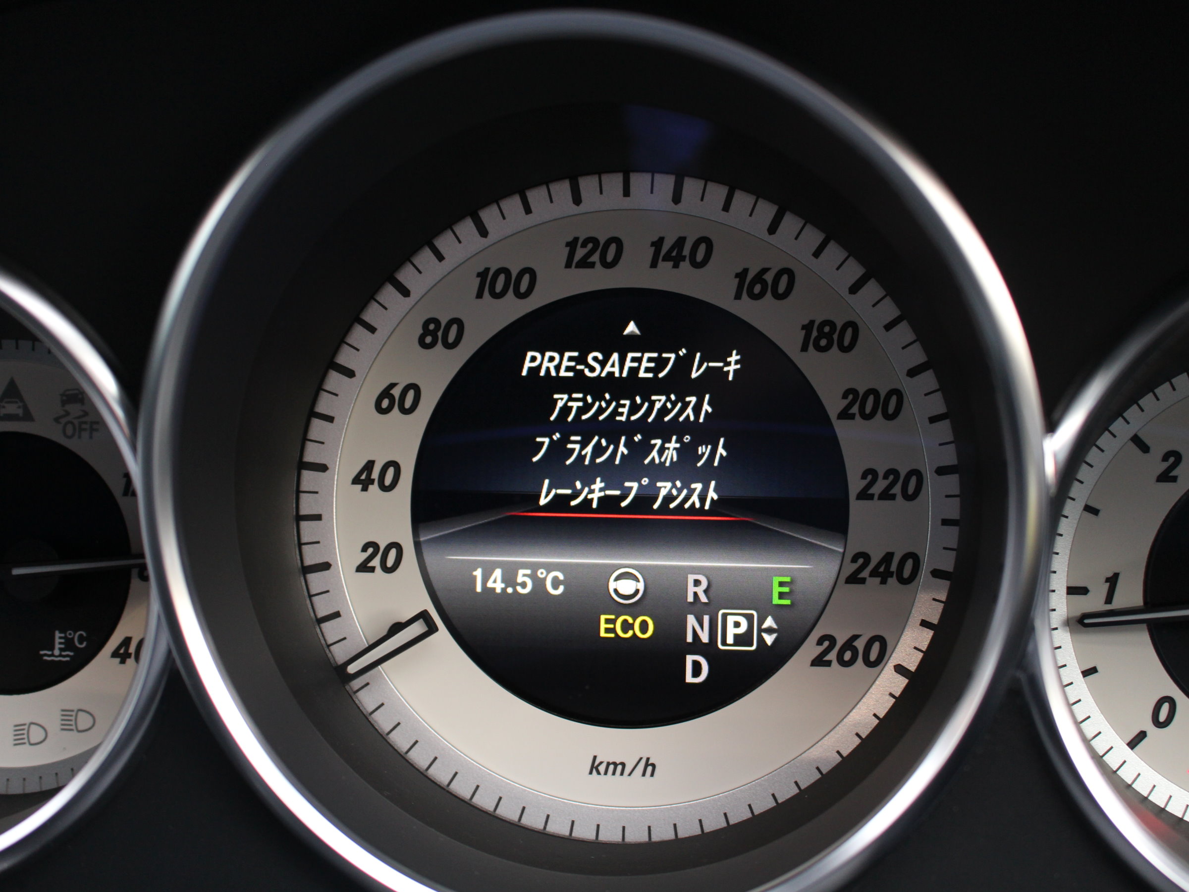メルセデスベンツ　ＣＬＳ２２０ブルーテック　ＡＭＧライン
