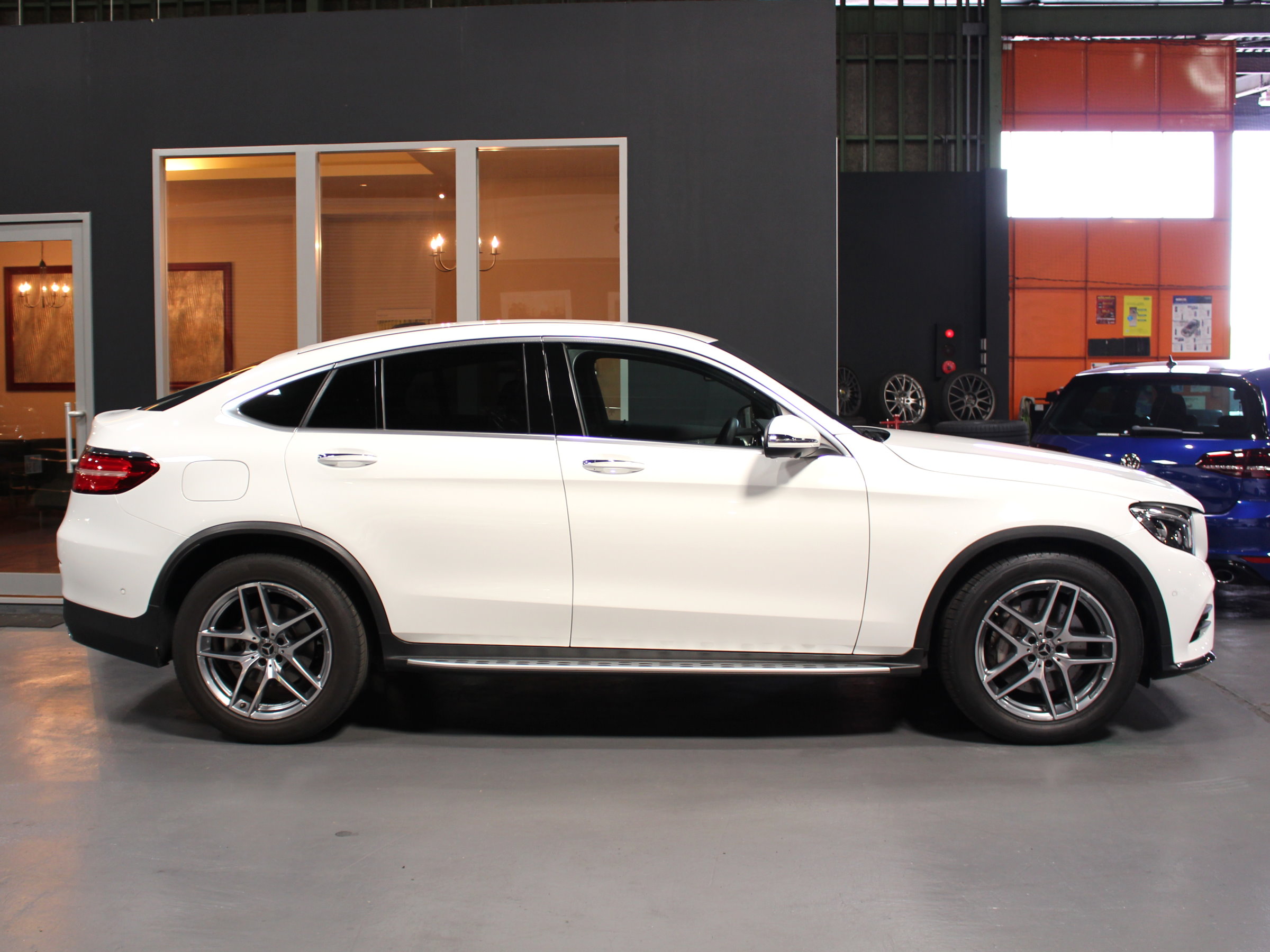 メルセデスベンツ　ＧＬＣ２２０ｄ４マチッククーペ　スポーツ