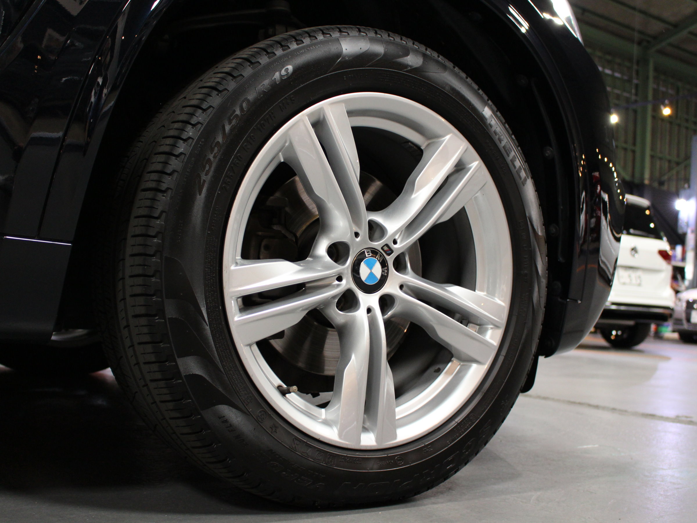 ＢＭＷ　Ｘ５　ⅹドライブ３５ｄ　Ｍスポーツ