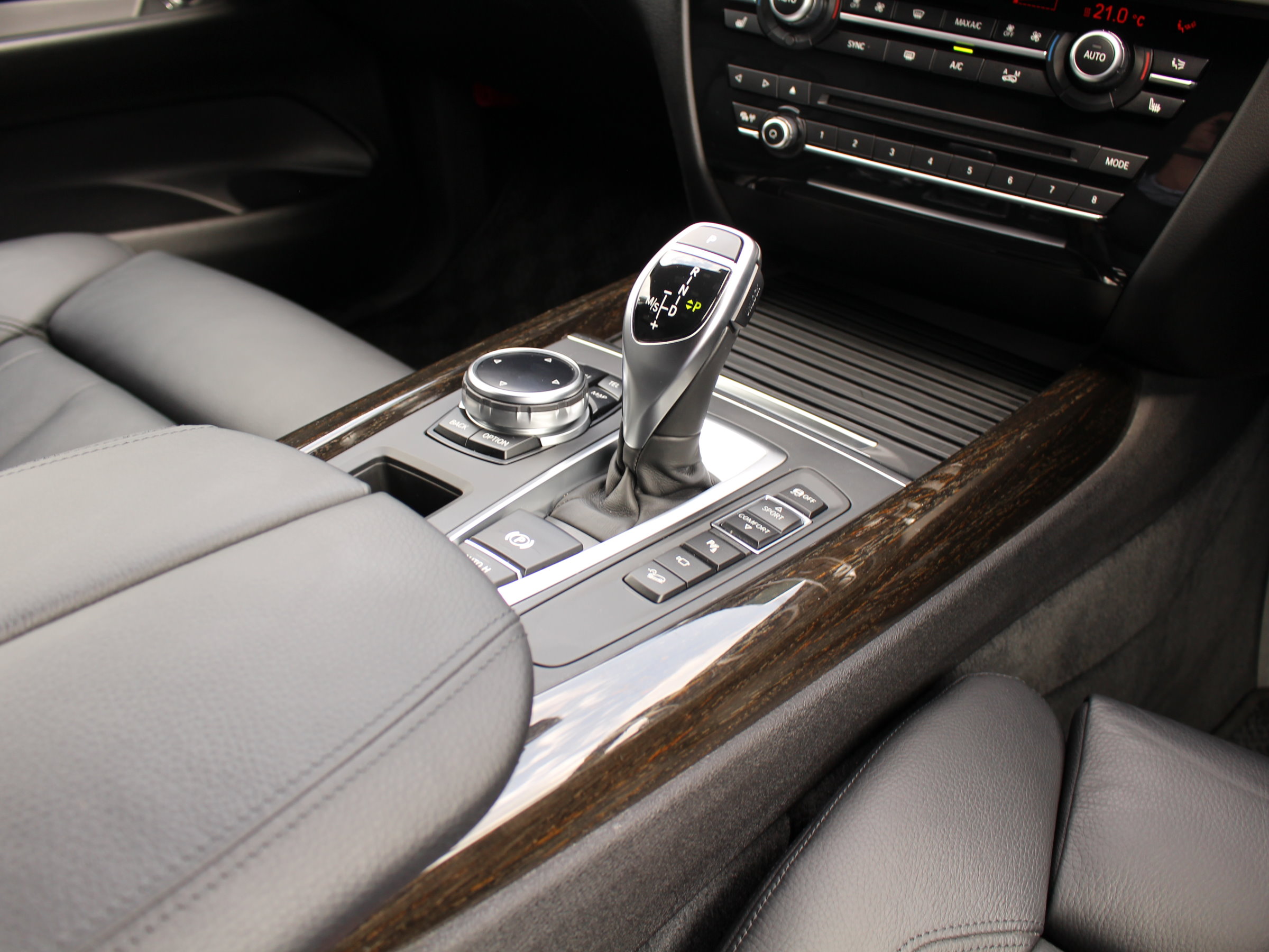 ＢＭＷ　Ｘ５　ⅹドライブ３５ｄ　Ｍスポーツ