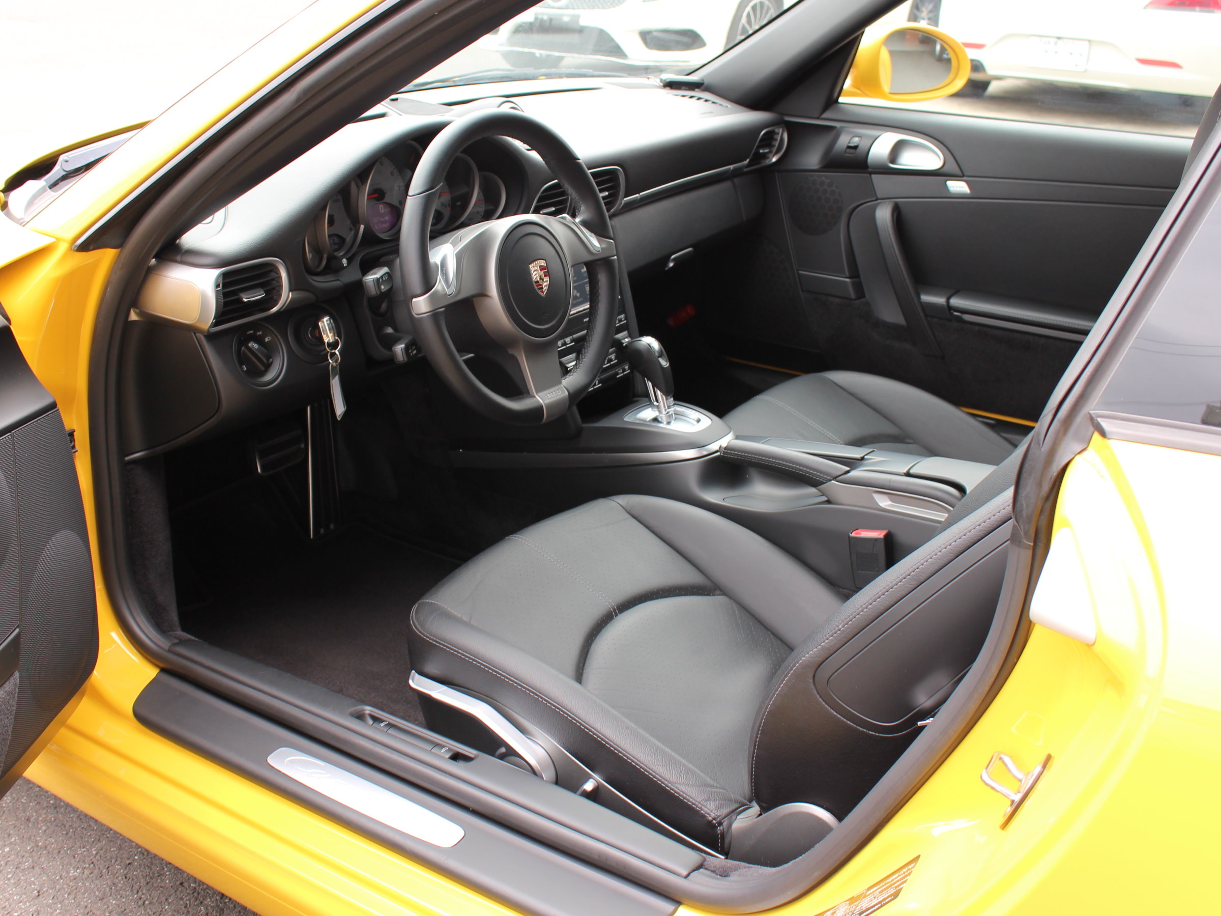 ポルシェ　９１１カレラＳ　ＰＤＫ　スポーツクロノパッケージ