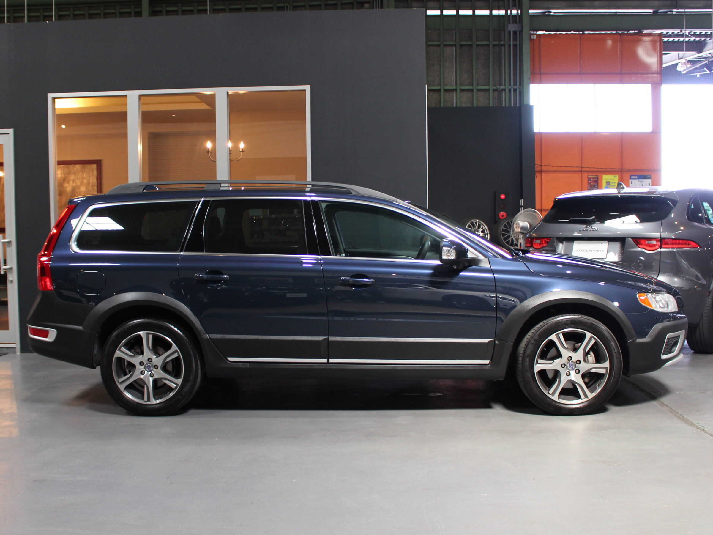 ボルボ　ＸＣ７０　Ｔ６　ＡＷＤ　ＳＥ　セーフティパッケージ