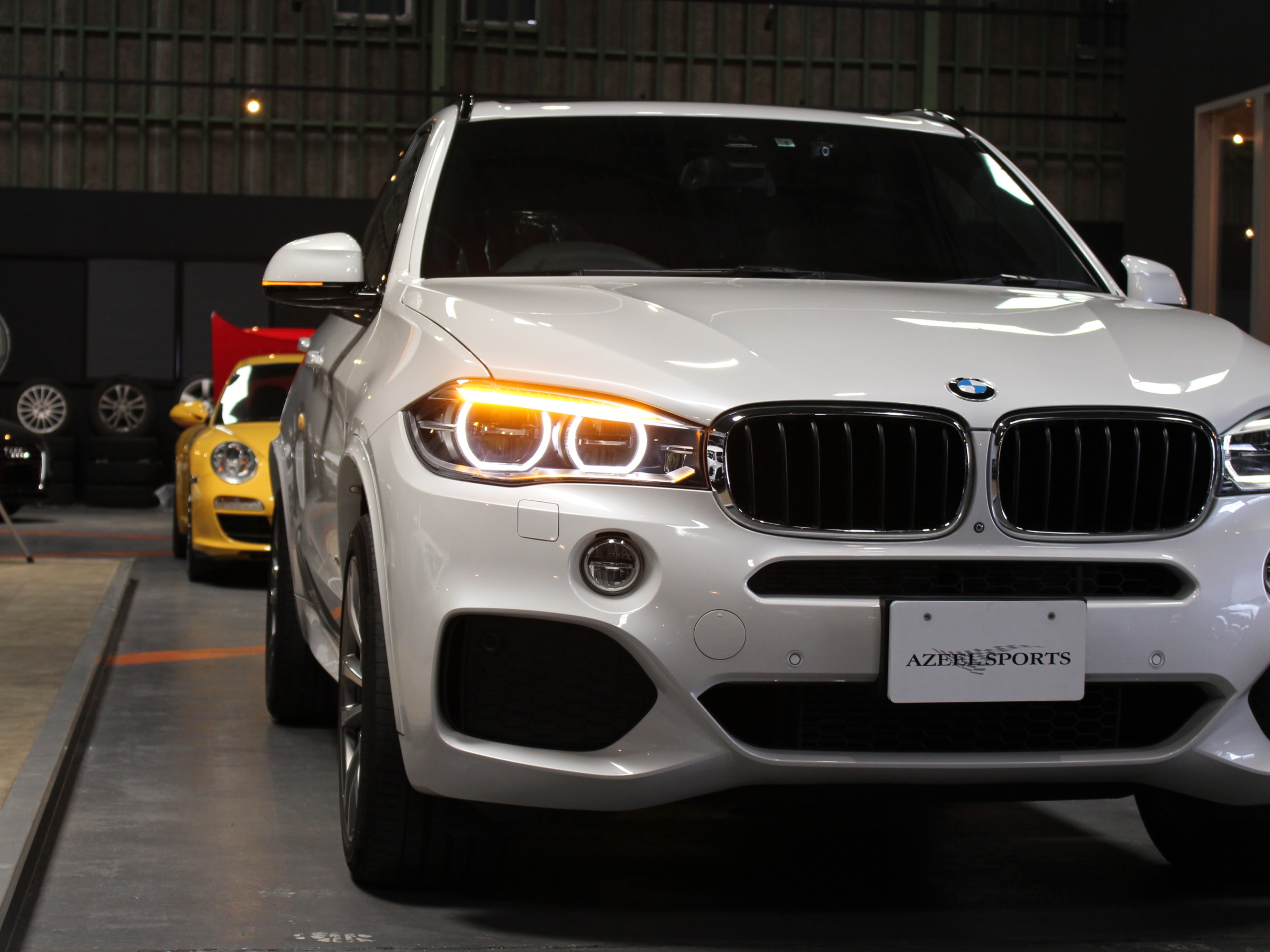 ＢＭＷ　Ｘ５　ⅹドライブ３５ｄ　Ｍスポーツ　セレクトＰＫＧ　７人乗り