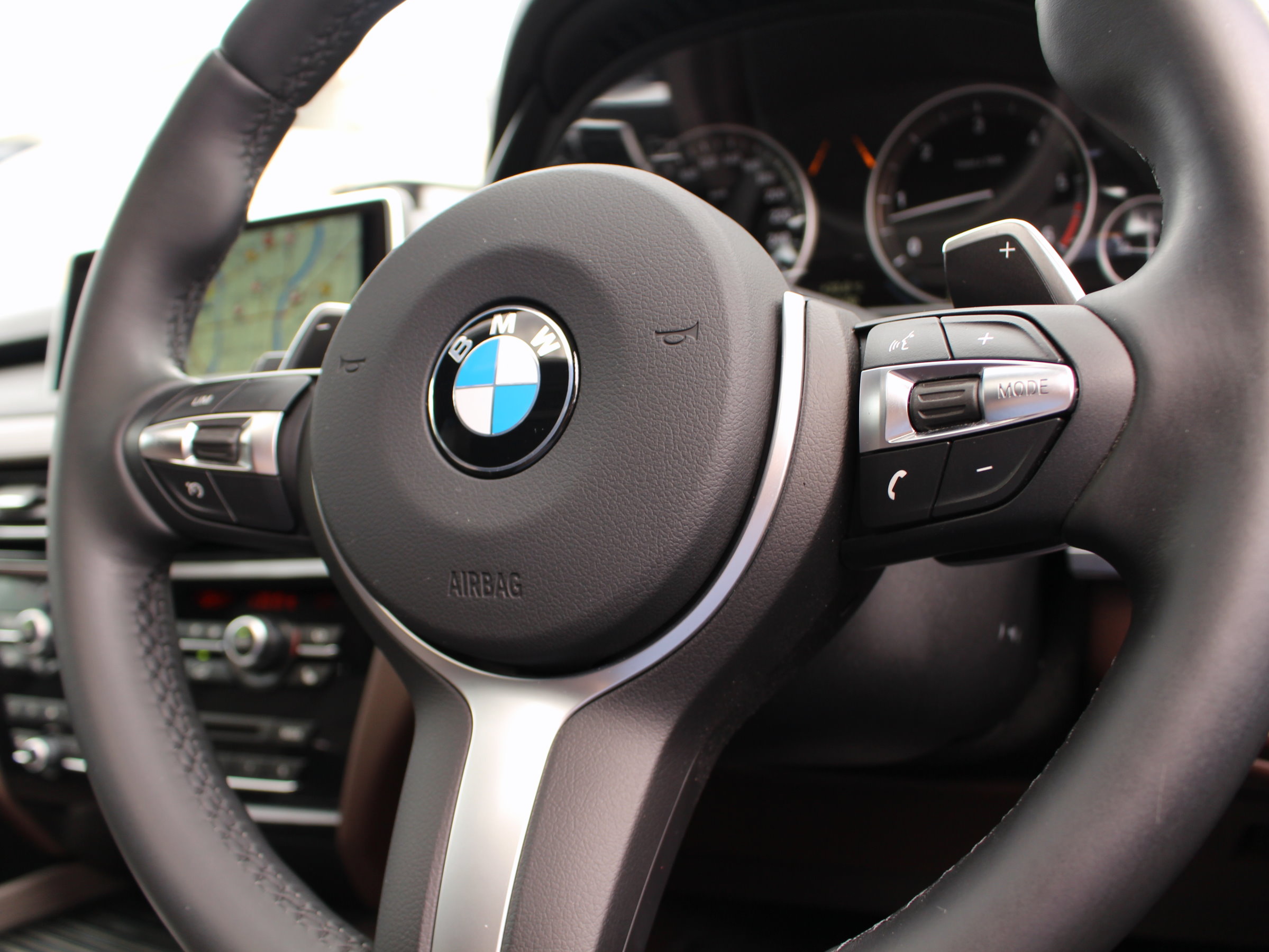 ＢＭＷ　Ｘ５　ⅹドライブ３５ｄ　Ｍスポーツ　セレクトＰＫＧ　７人乗り