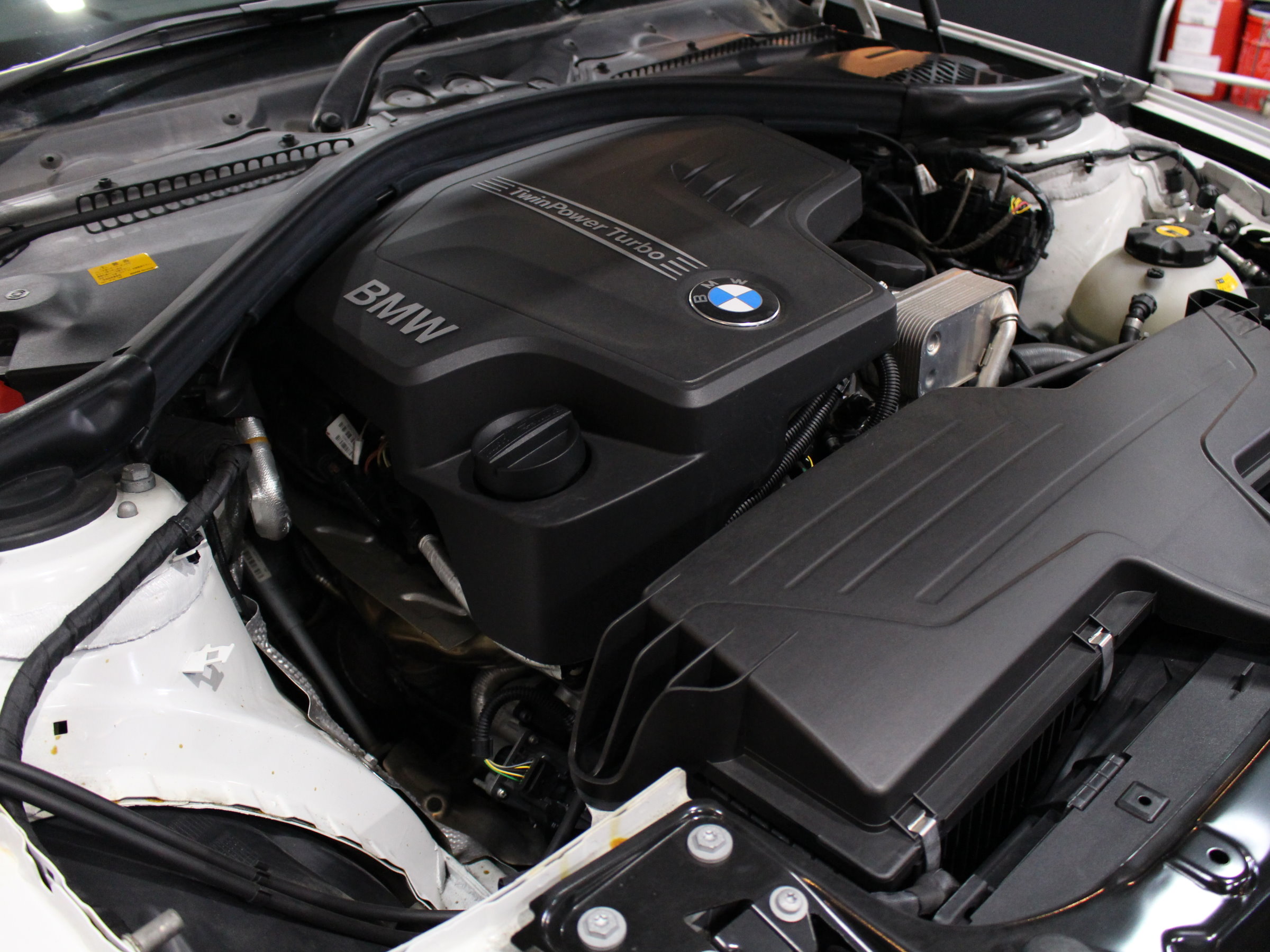 ＢＭＷ　３２０ⅰ　Ｍスポーツ
