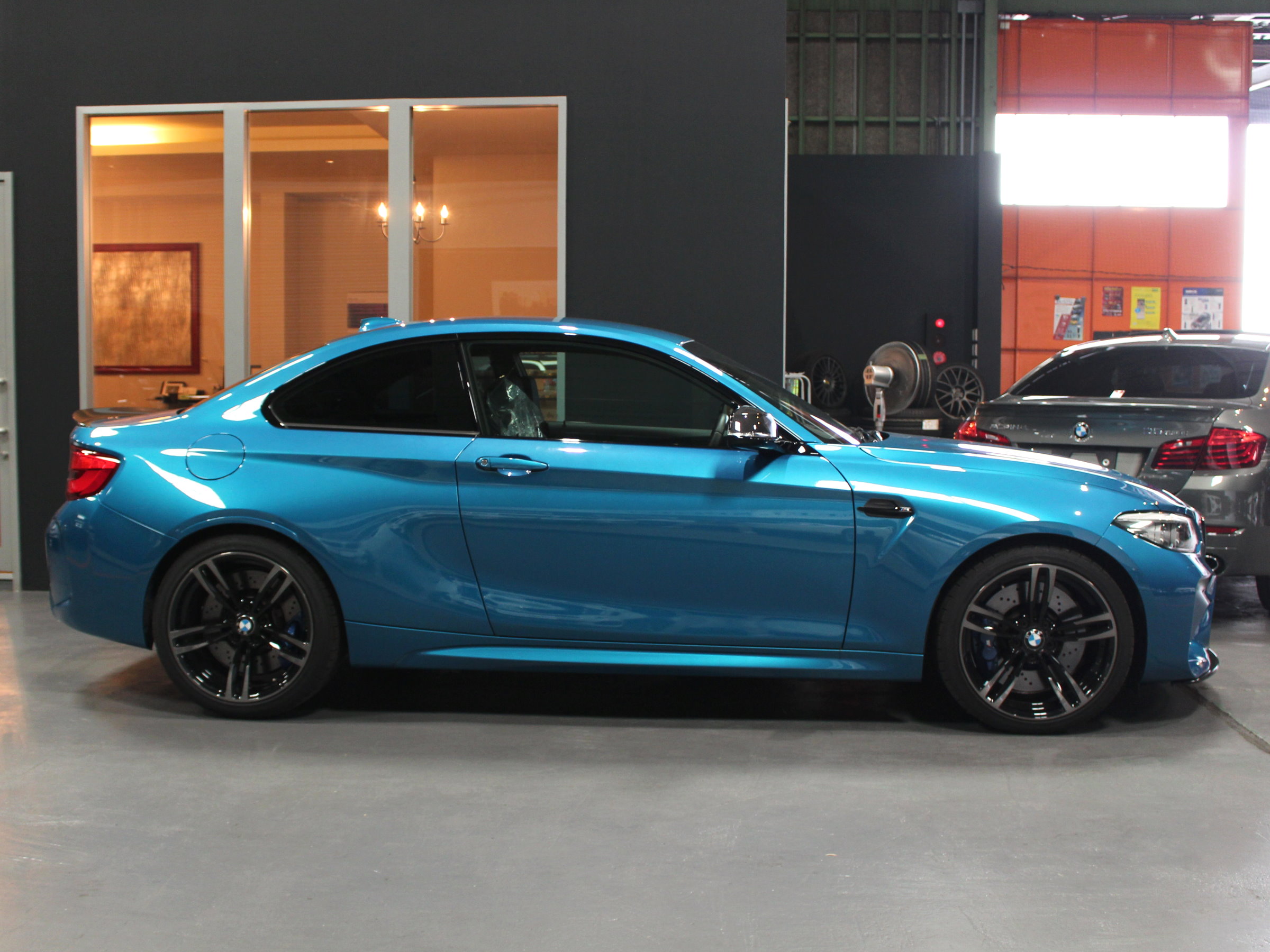 ＢＭＷ　Ｍ２クーペ　ＬＣＩ後期　６速ＭＴ