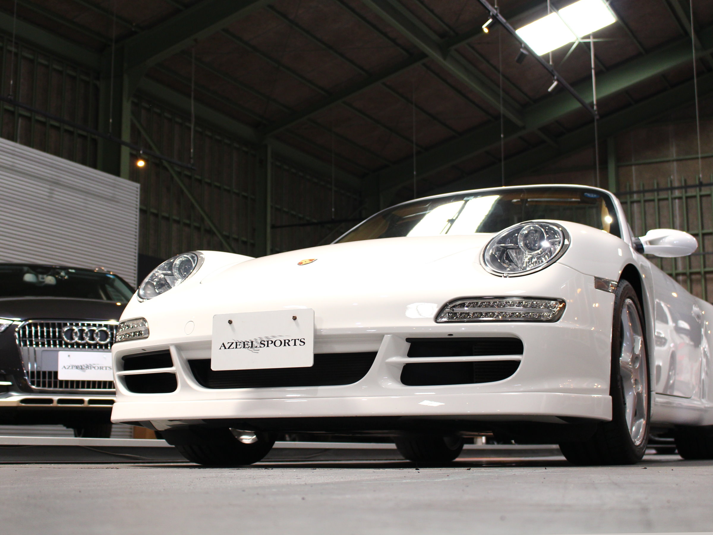 ポルシェ　９１１カレラ　カブリオレ（９９７）