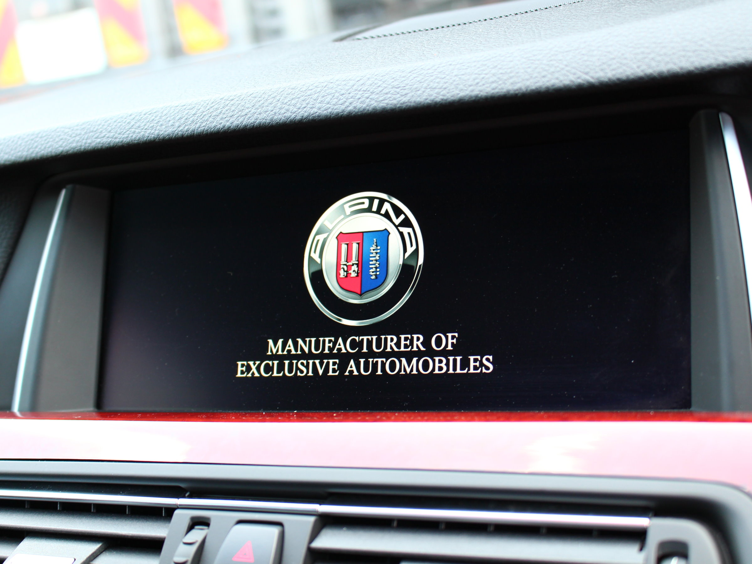 ＢＭＷアルピナ　Ｄ５　ビターボリムジン