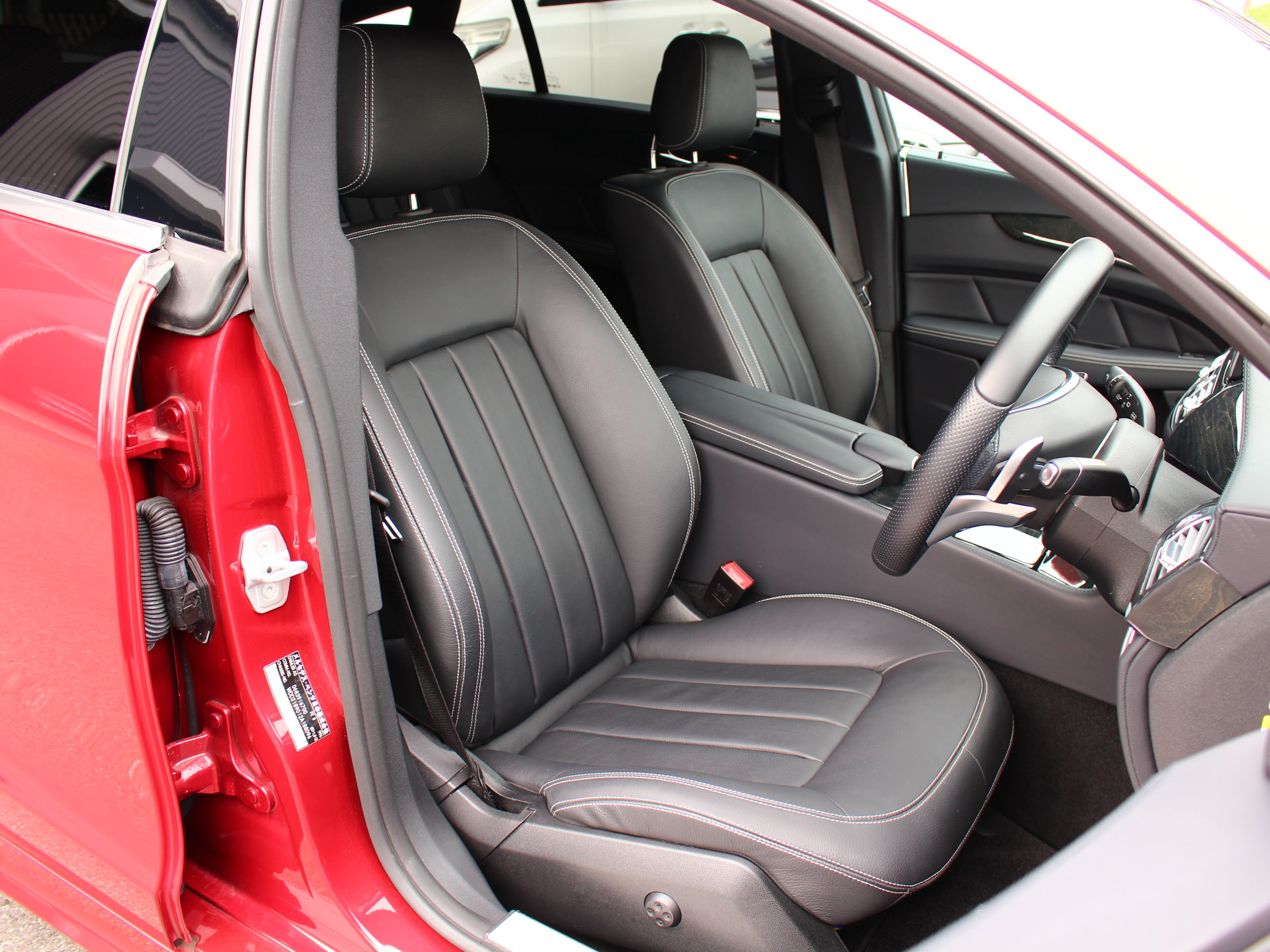 メルセデスベンツ　ＣＬＳ２２０ｄシューティングブレーク　ＡＭＧライン
