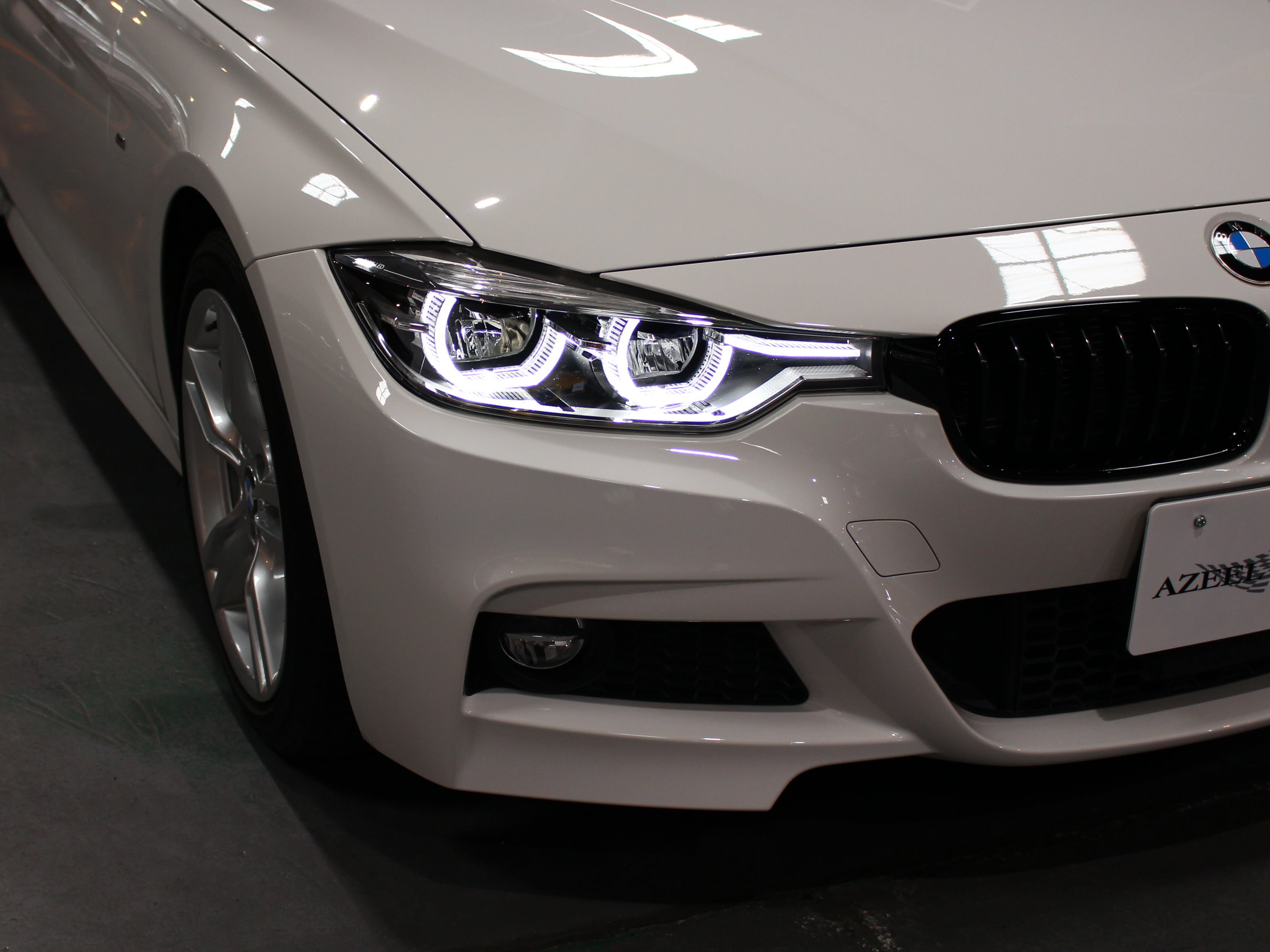 ＢＭＷ　３２０ｄツーリング　Ｍスポーツ　ＬＣＩモデル