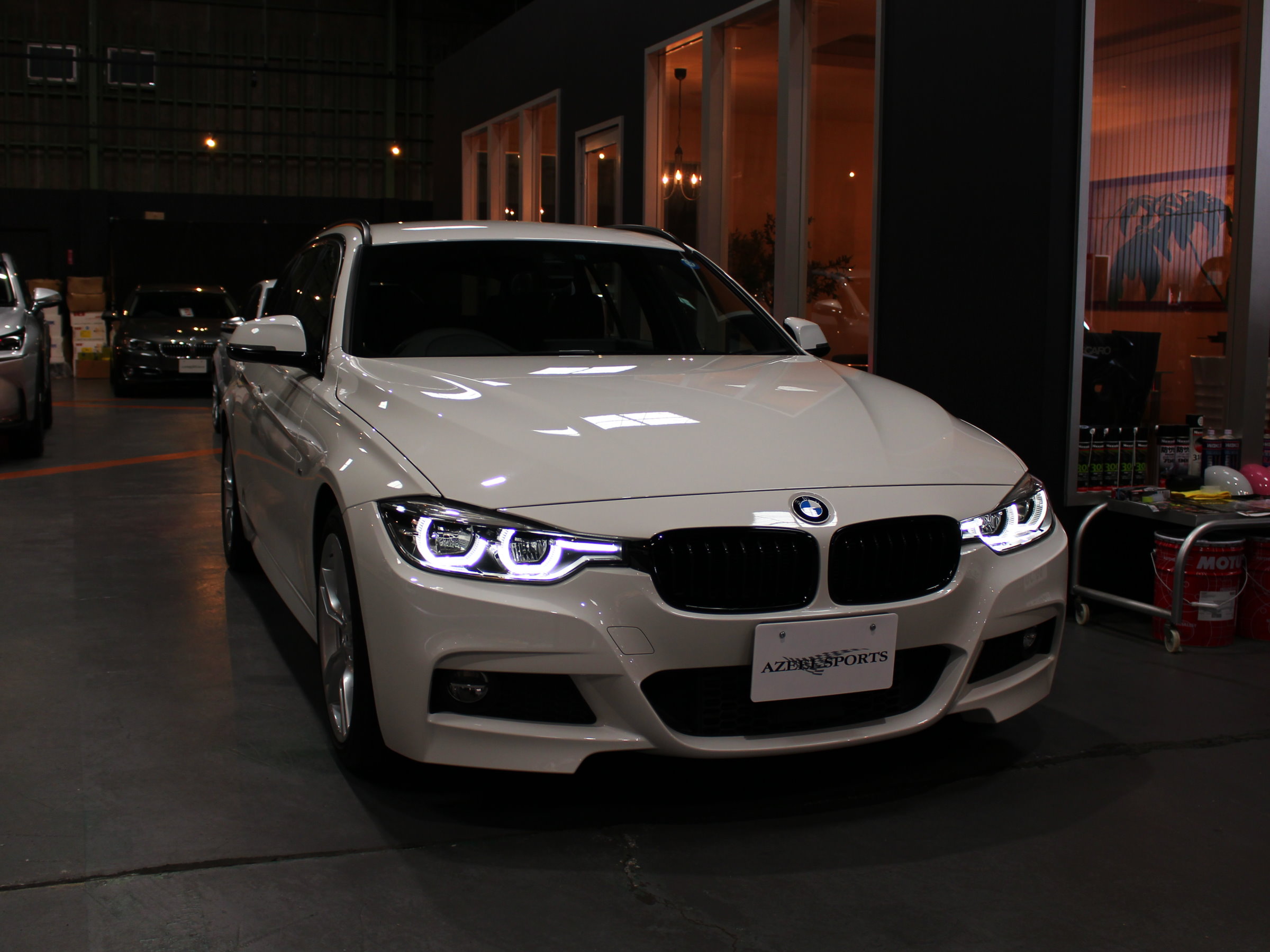 ＢＭＷ　３２０ｄツーリング　Ｍスポーツ　ＬＣＩモデル