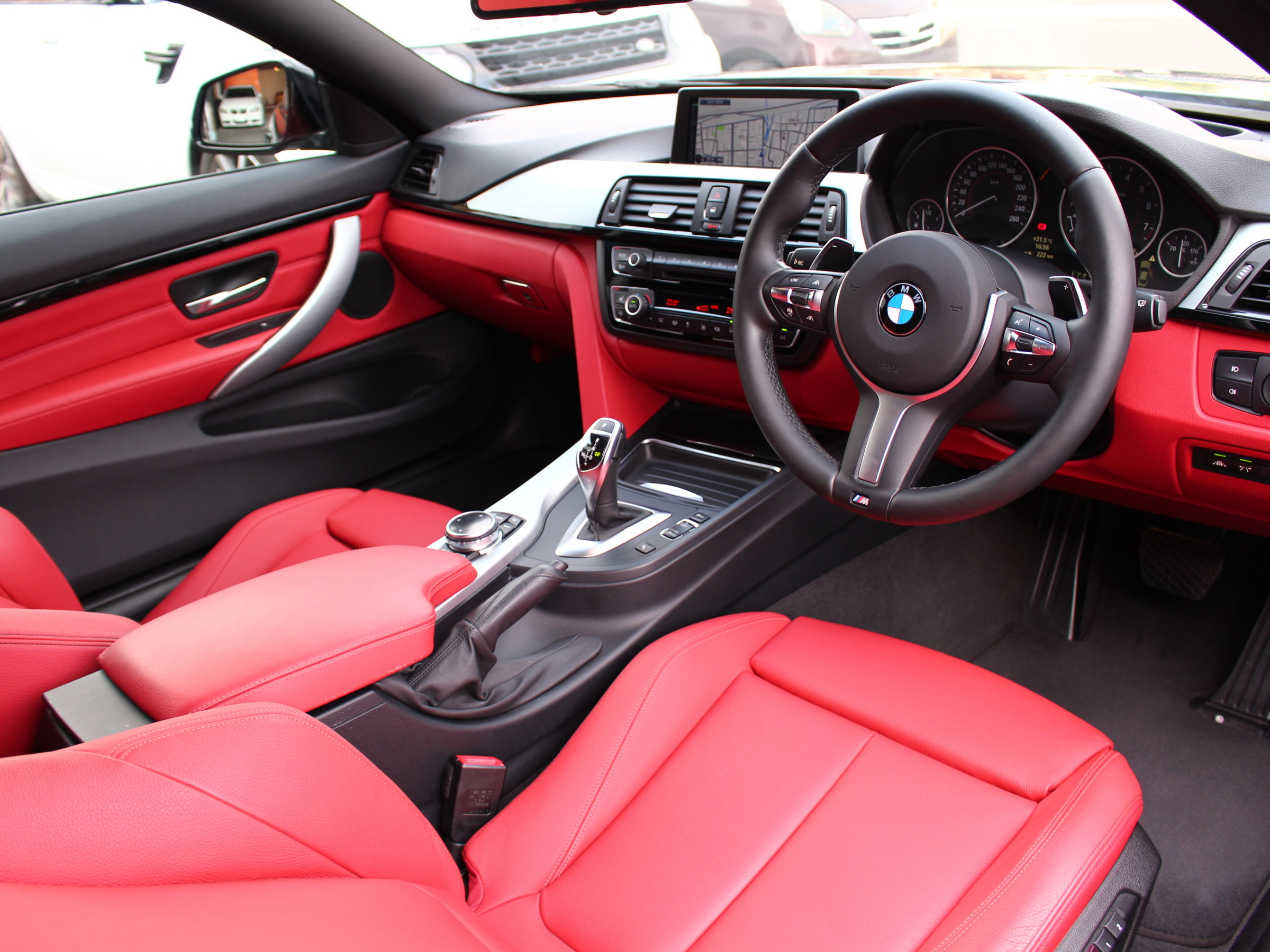 ＢＭＷ　４３５ⅰクーペ　Ｍスポーツ