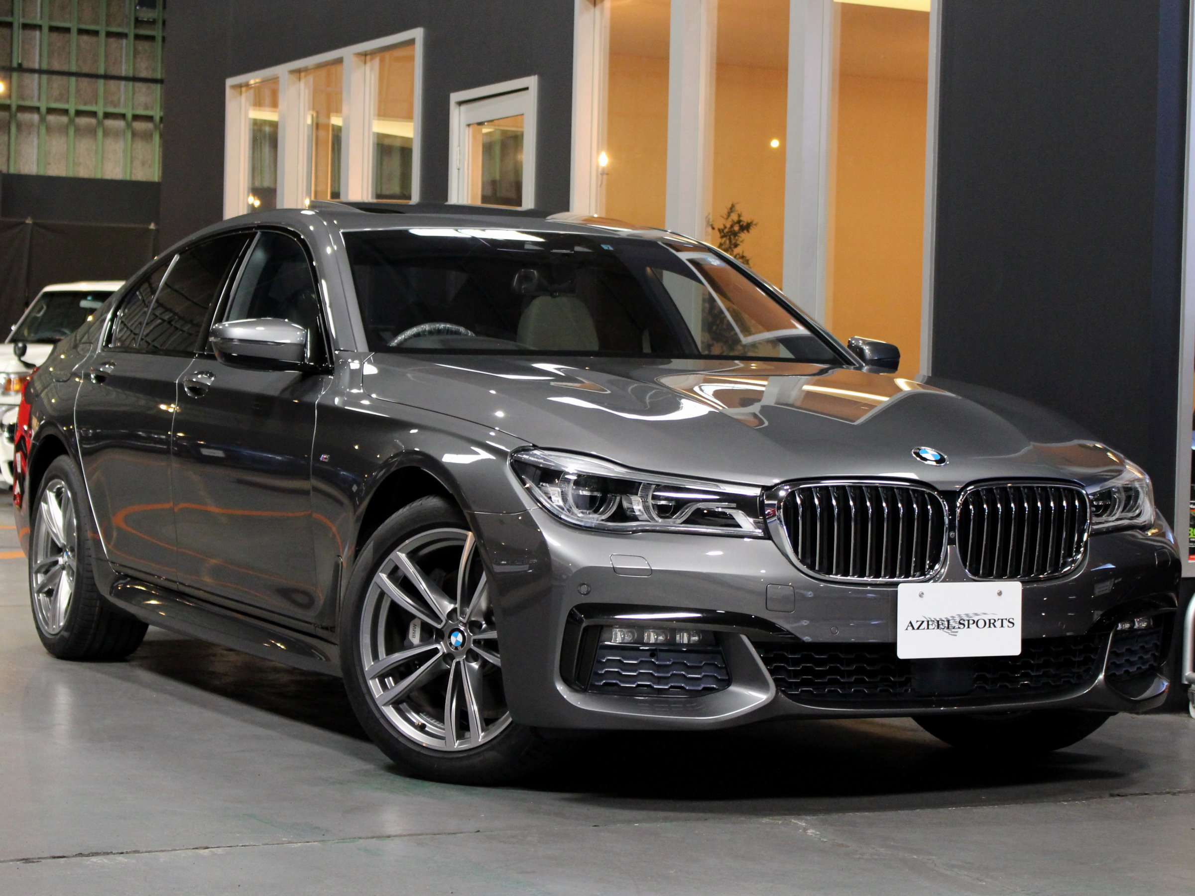 ＢＭＷ　７４０ⅰ　Ｍスポーツ　リアエンターテイメント＆リアコンフォートＰＫＧ