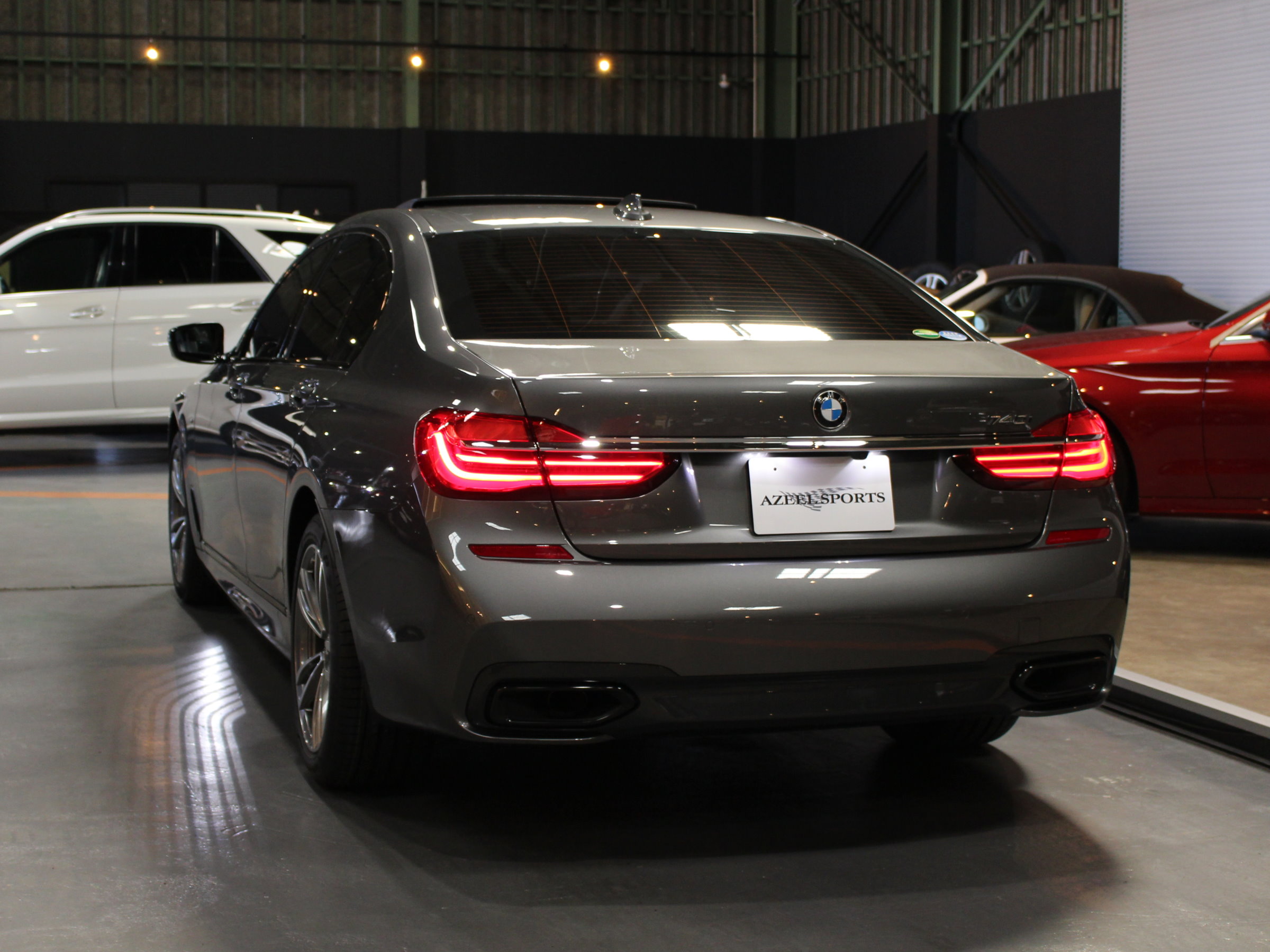ＢＭＷ　７４０ⅰ　Ｍスポーツ　リアエンターテイメント＆リアコンフォートＰＫＧ