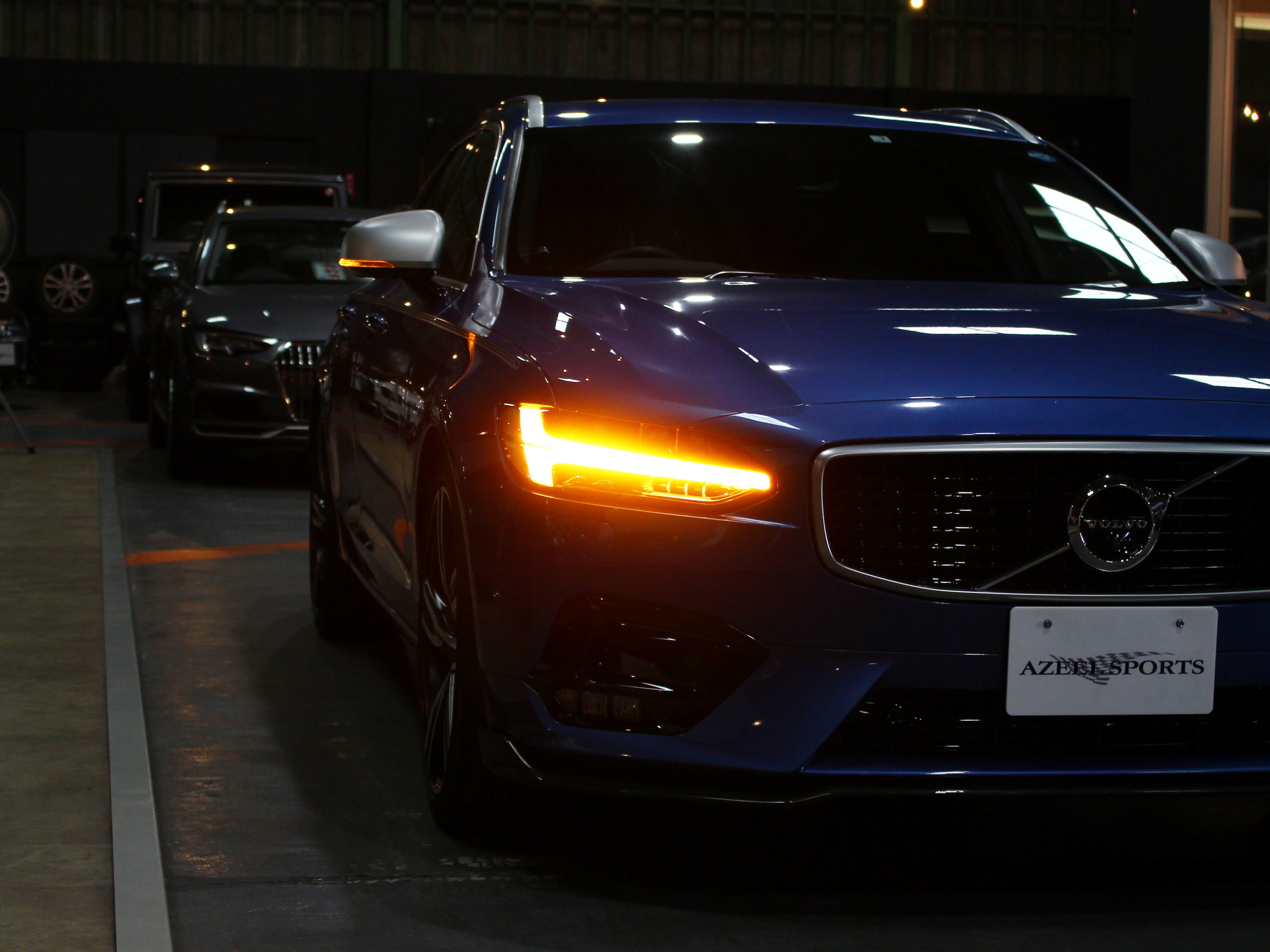 ボルボ　Ｖ９０　Ｔ６　ＡＷＤ　Ｒデザイン