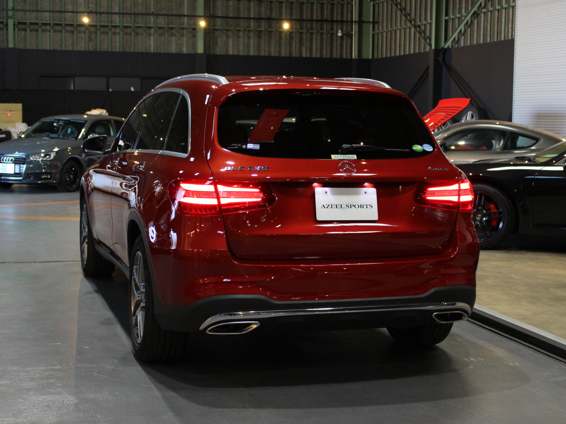 メルセデスベンツ　ＧＬＣ２５０　４マチック　スポーツ