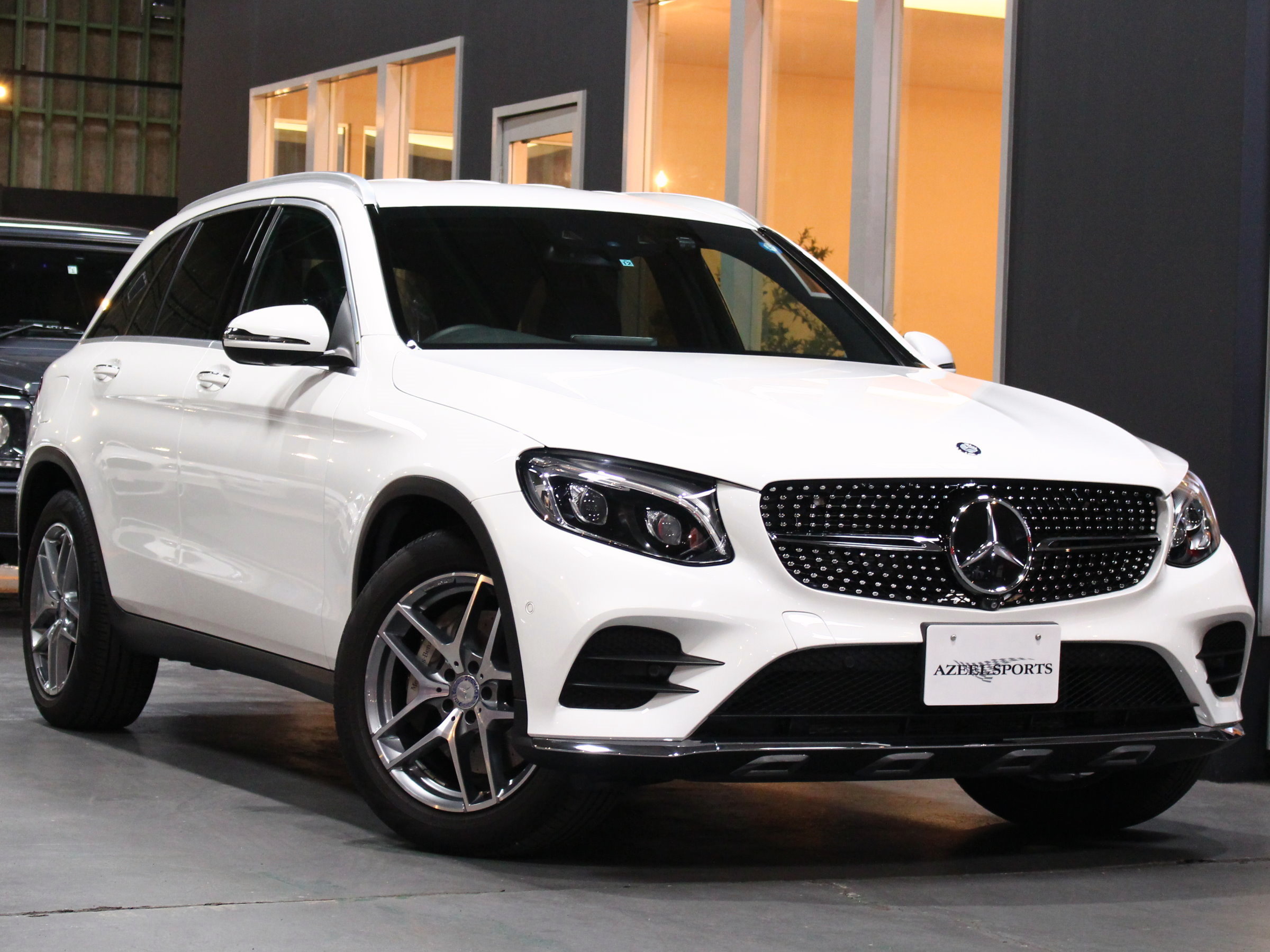 メルセデスベンツ　ＧＬＣ２５０　４マチック　スポーツ