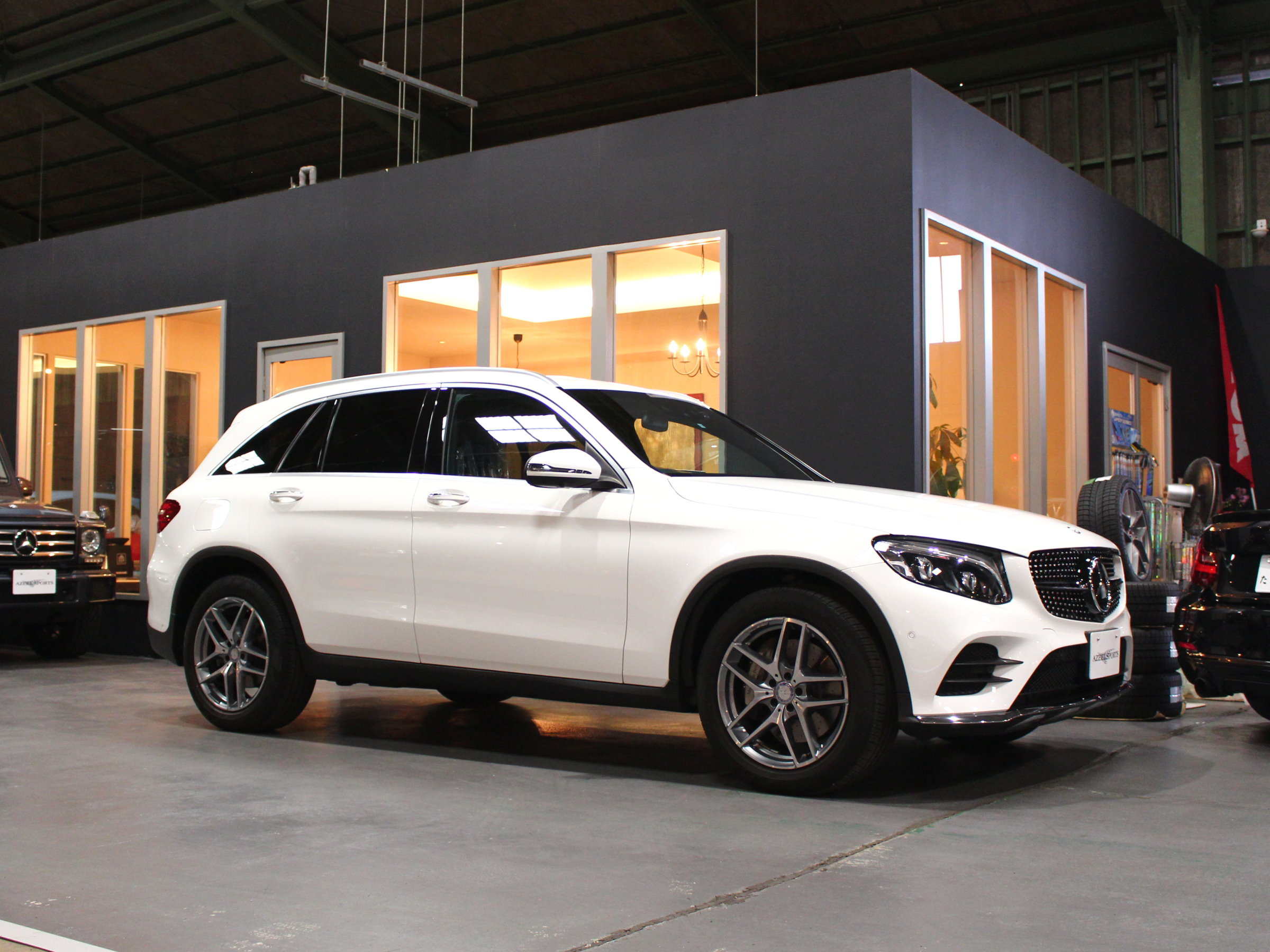 メルセデスベンツ　ＧＬＣ２５０　４マチック　スポーツ