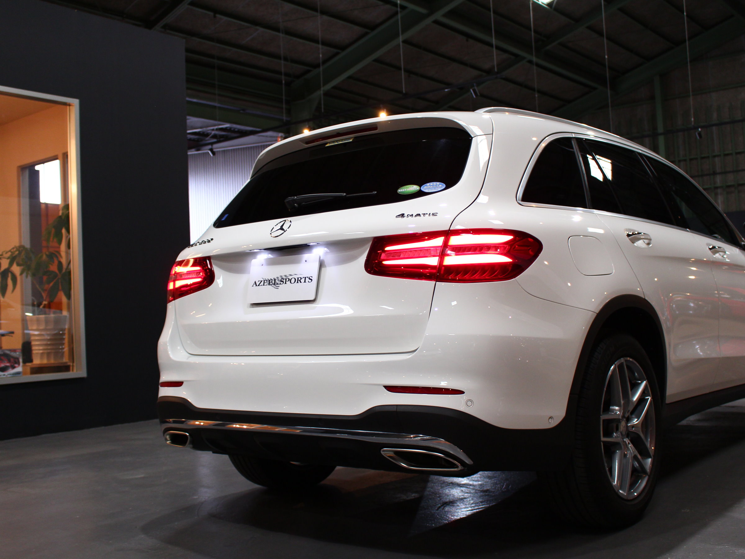 メルセデスベンツ　ＧＬＣ２５０　４マチック　スポーツ