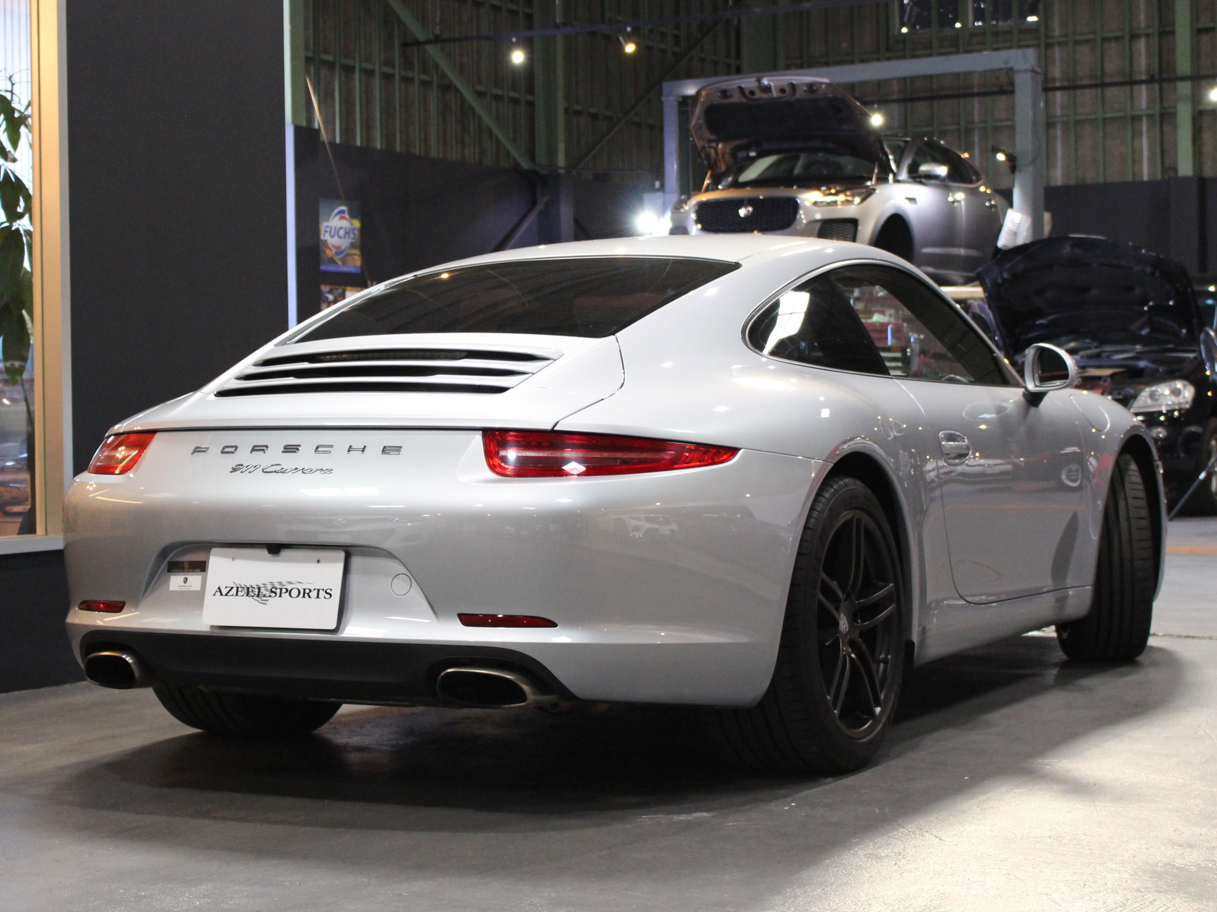 ポルシェ　９１１カレラ（タイプ９９１）　７速MT