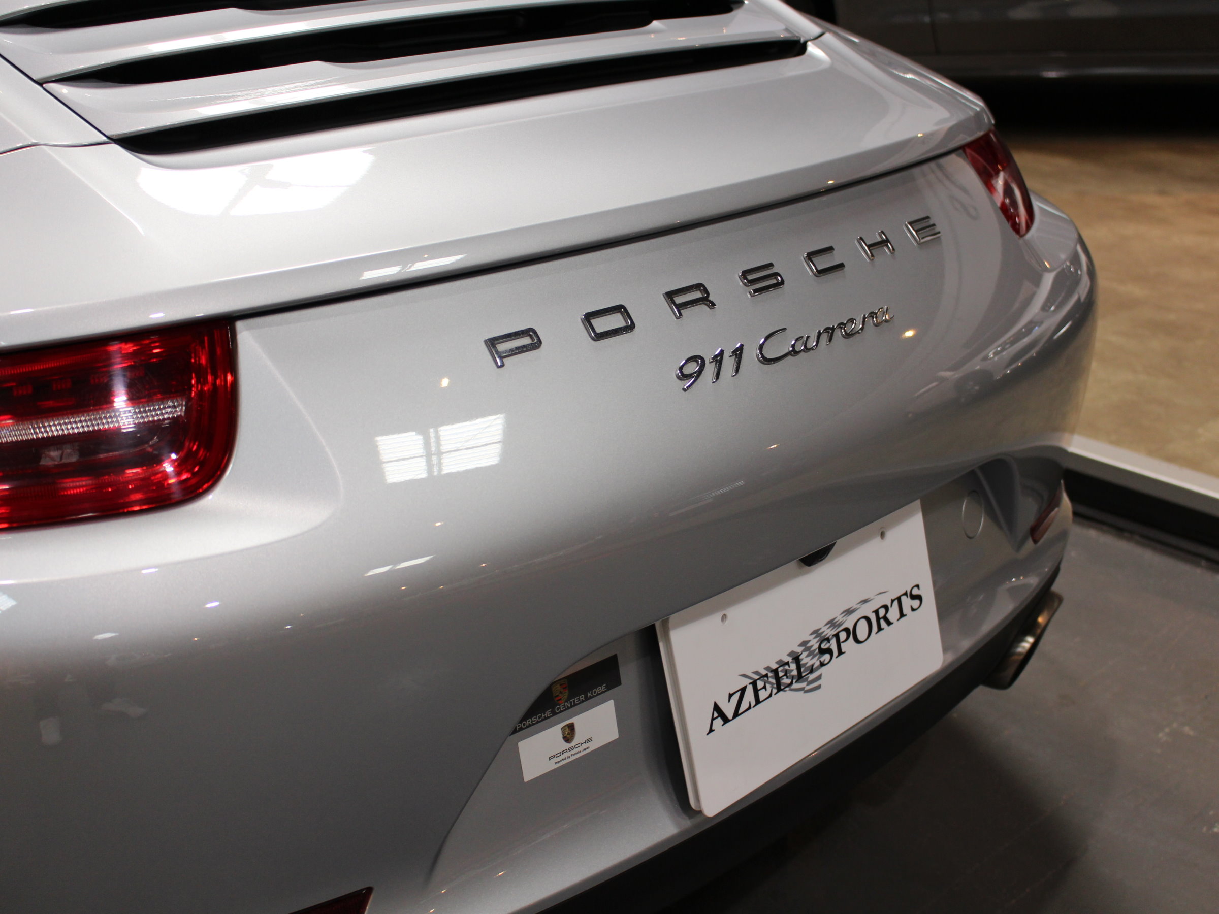 ポルシェ　９１１カレラ（タイプ９９１）　７速MT