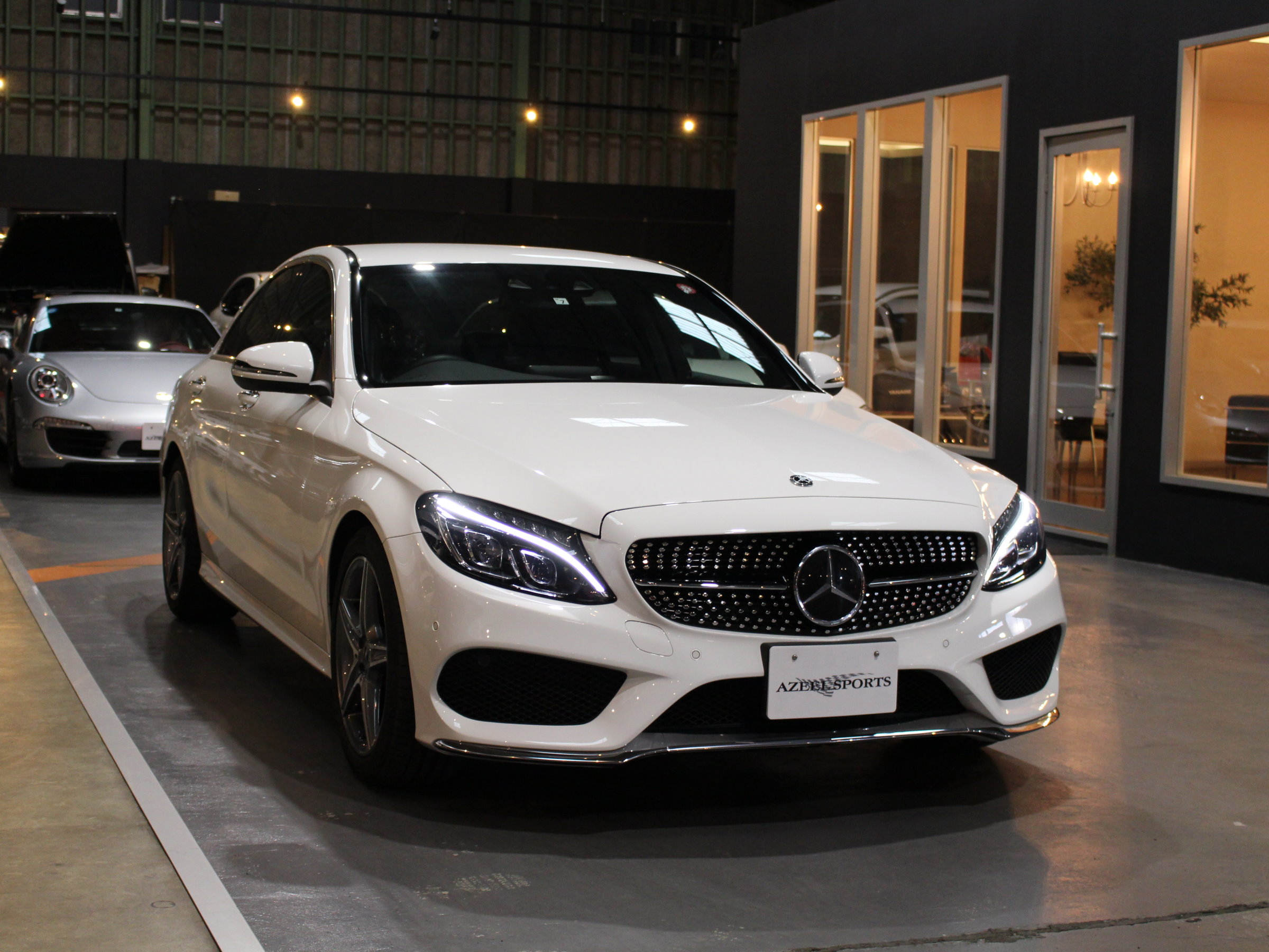 メルセデスベンツ　Ｃ２００アバンギャルド　ＡＭＧライン