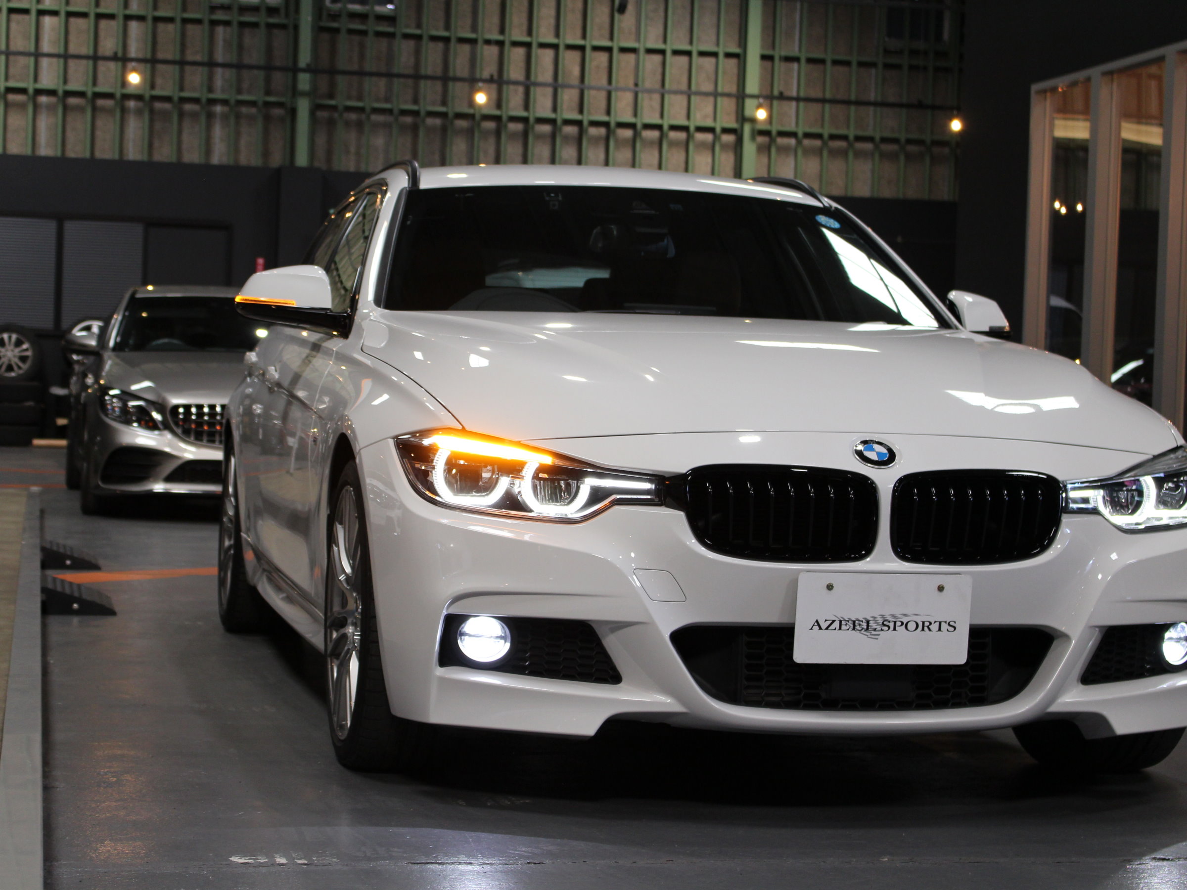ＢＭＷ　３２０ｄツーリング　Ｍスポーツ　ＬＣＩ　ハイラインＰ　ドライブアシストプラス