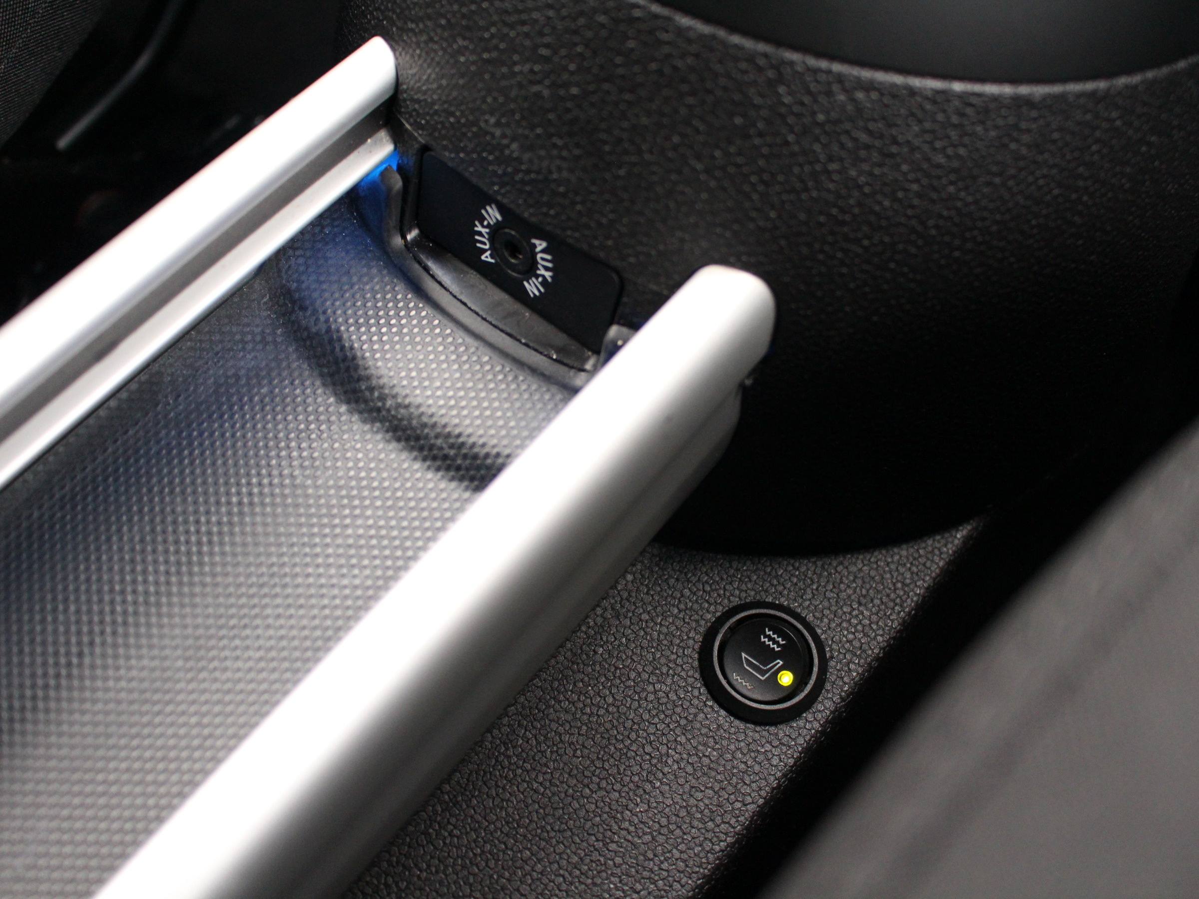 ＢＭＷ　ＭＩＮＩ　クーパーＳＤ　クロスオーバー