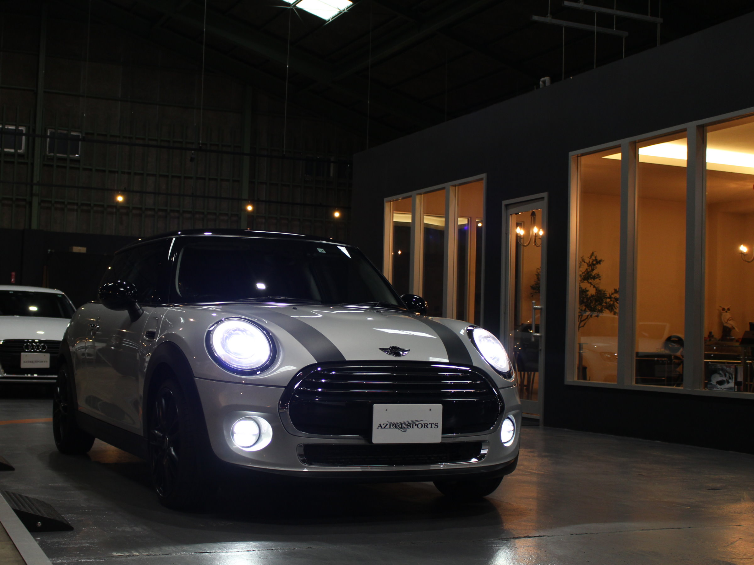 ＢＭＷ　ＭＩＮＩ　クーパー　Ｆ５６