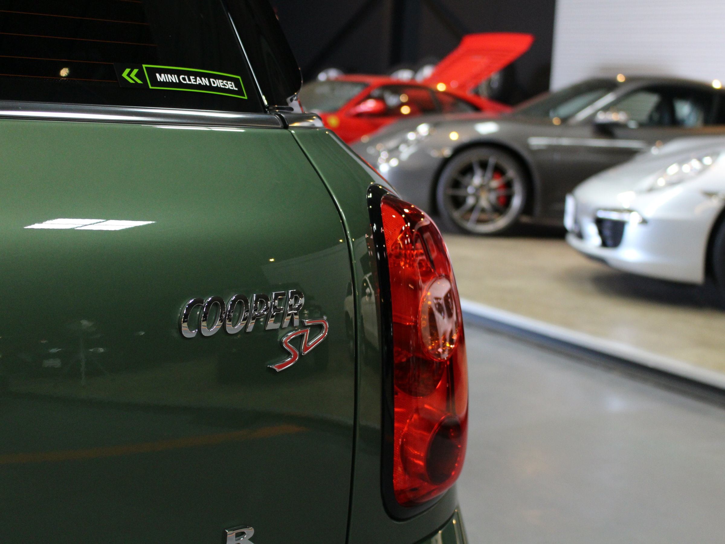 ＢＭＷ　ＭＩＮＩ　クーパーＳＤ　クロスオーバー