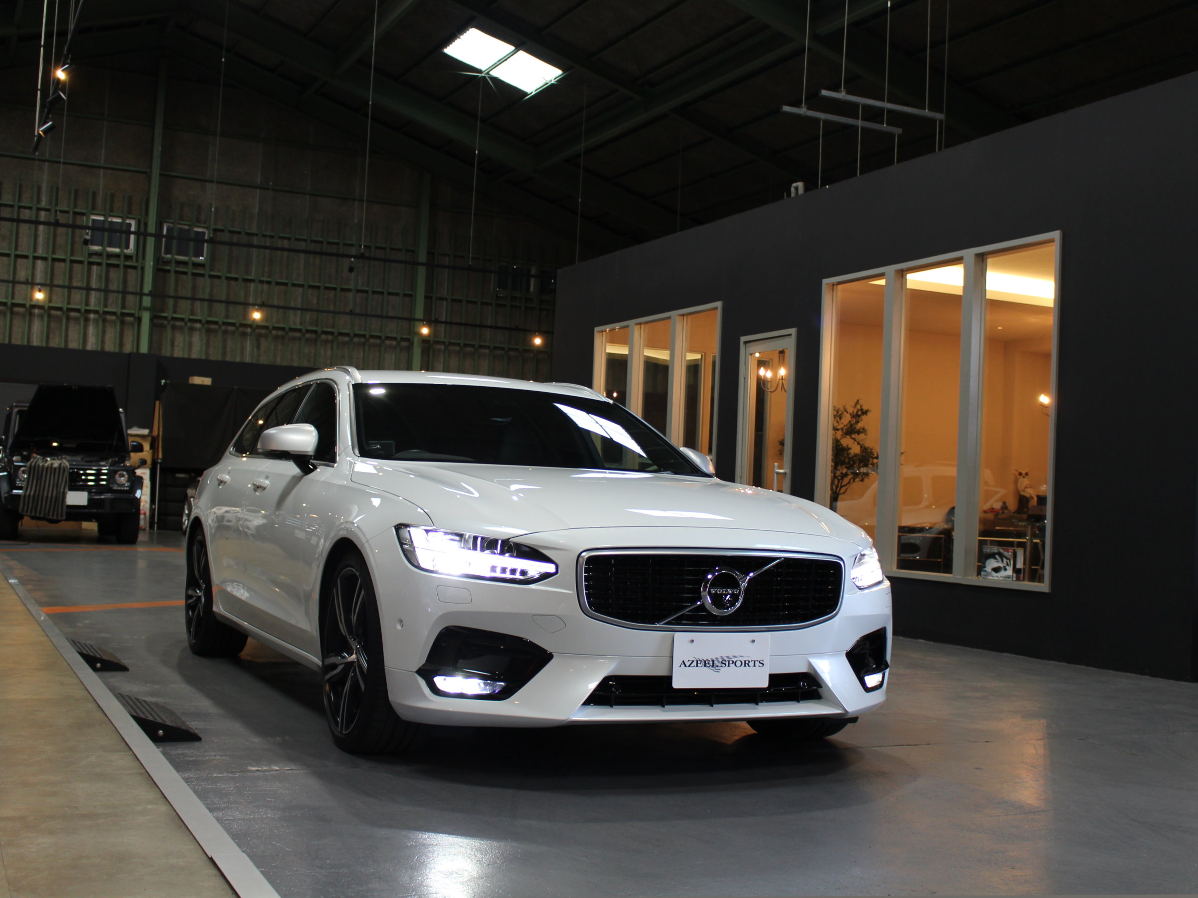 ボルボ　Ｖ９０　Ｔ６　ＡＷＤ　Ｒデザイン　