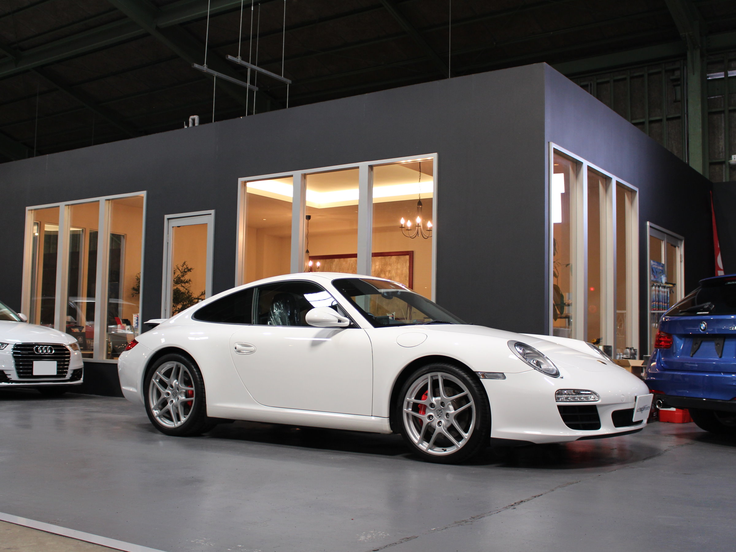 ポルシェ　９１１カレラＳ　スポーツクロノパッケージ　ＰＤＫ　右ハンドル