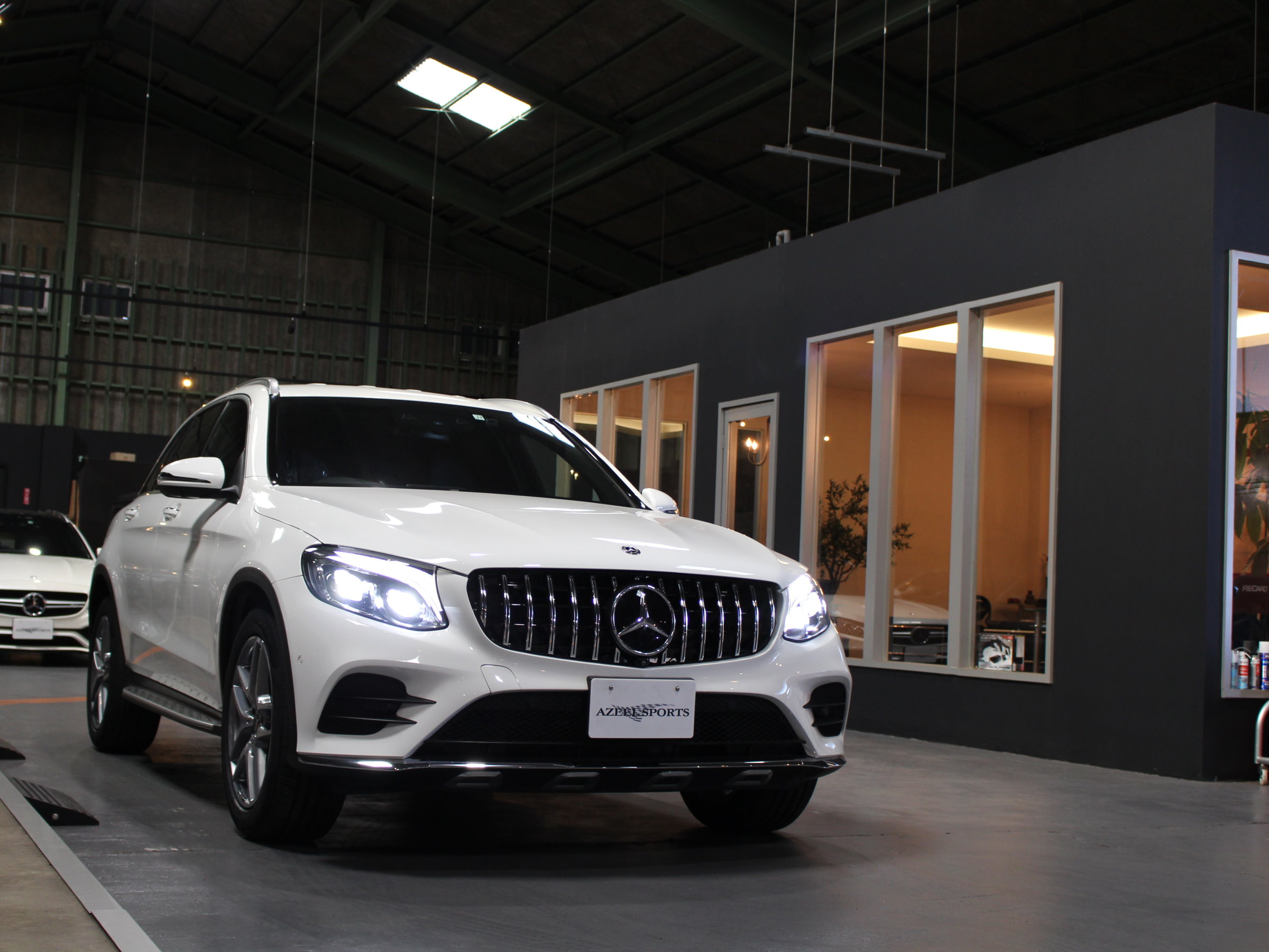 メルセデスベンツ　ＧＬＣ２２０ｄ　４マチック　スポーツ