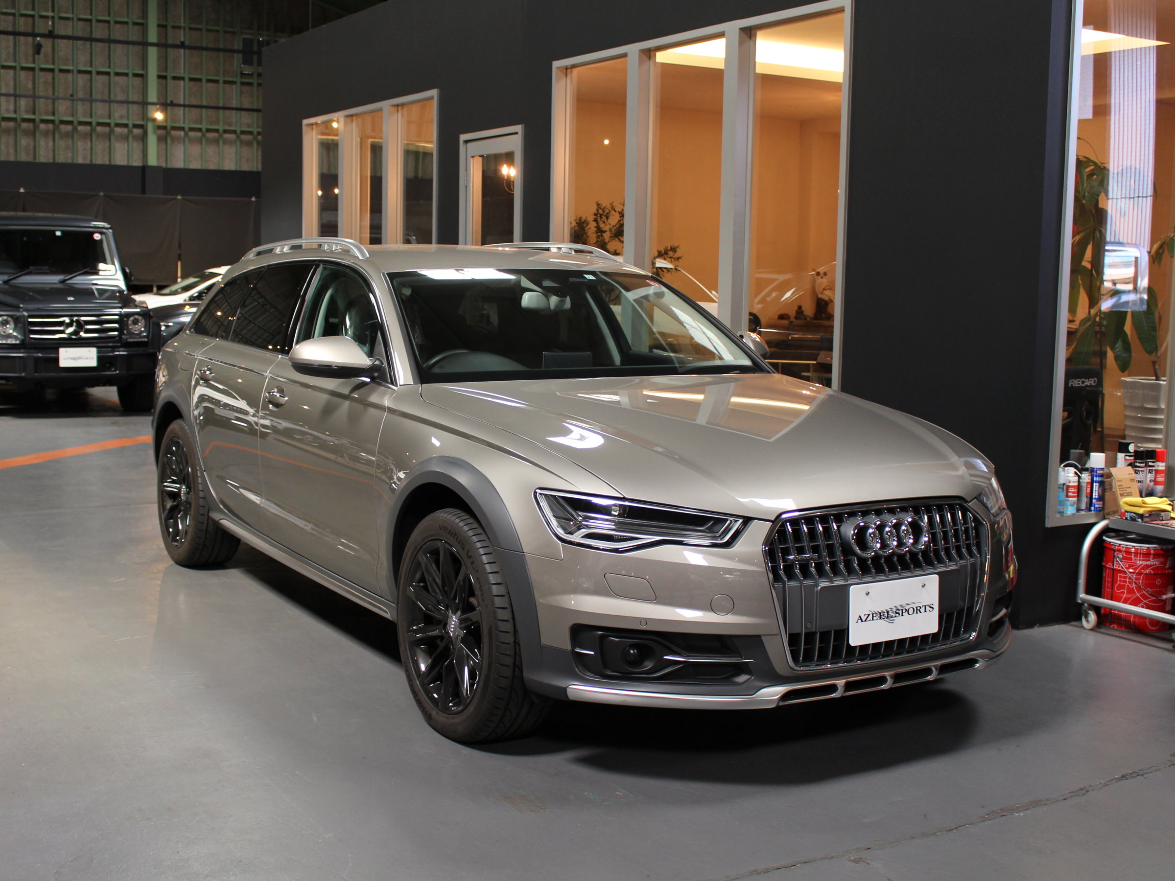 アウディ　Ａ６オールロードクワトロ　３．０ＴＦＳＩ