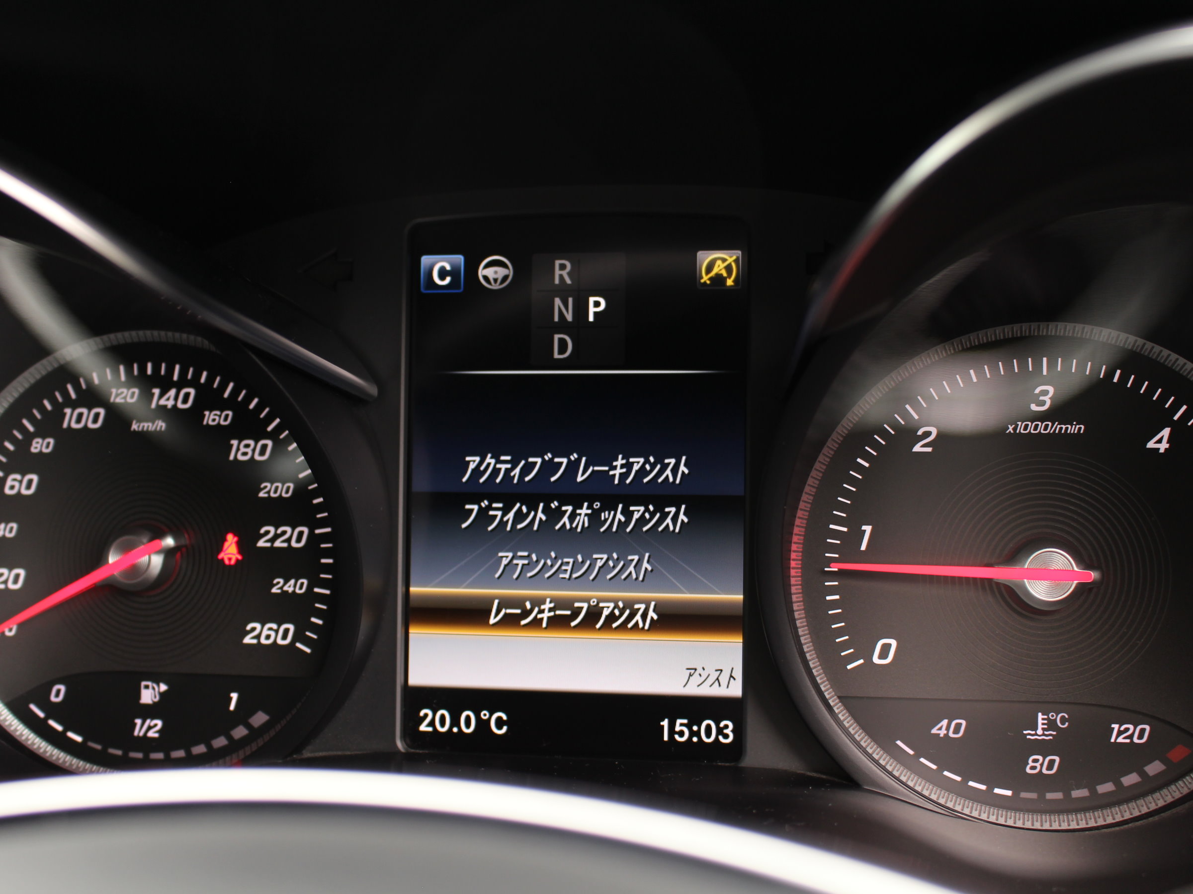 メルセデスベンツ　ＧＬＣ２２０ｄ　４マチック　スポーツ