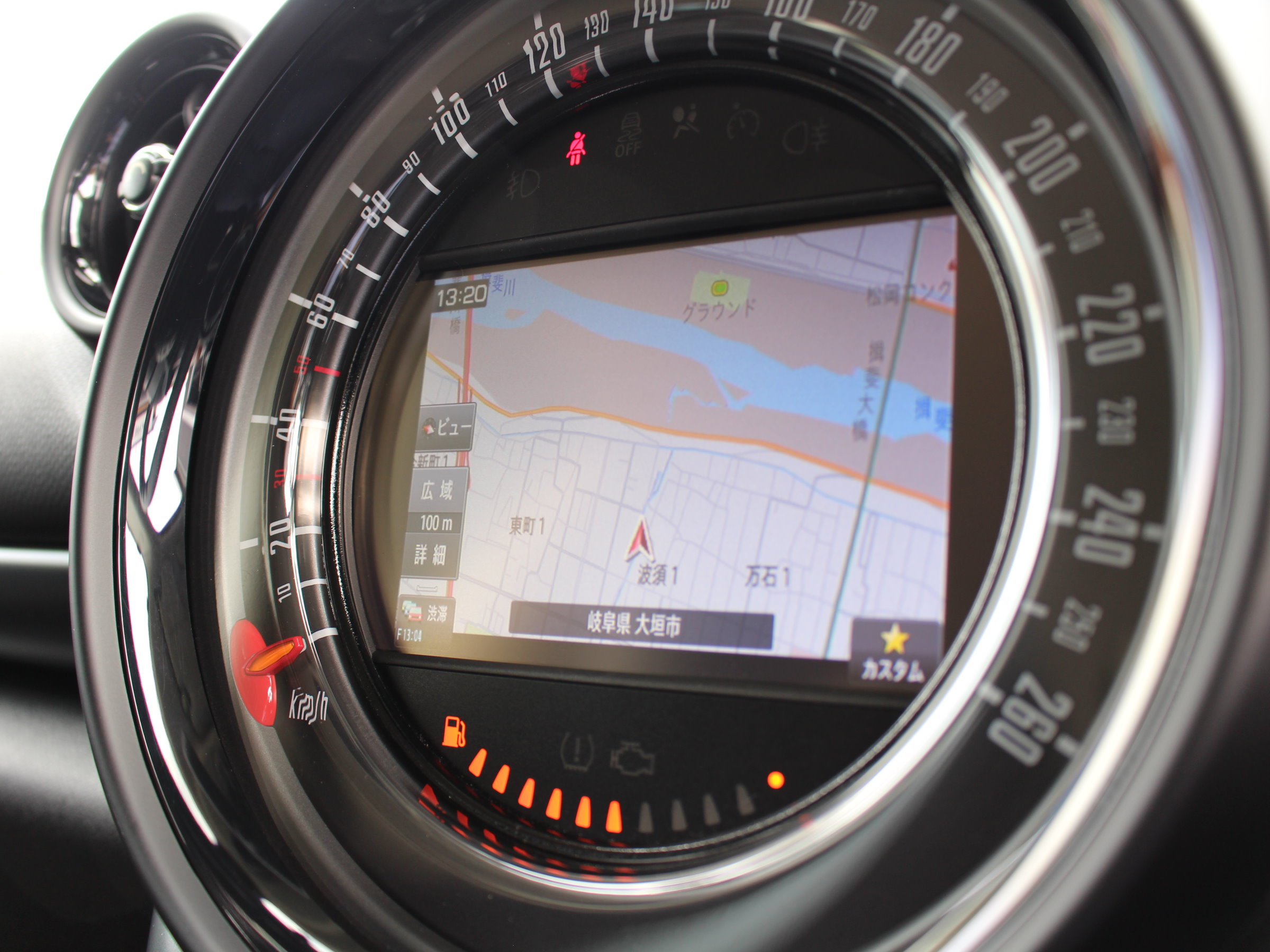 ＢＭＷ　ＭＩＮＩクーパーＳＤ　クロスオーバー　ピアノブラックエクステリア