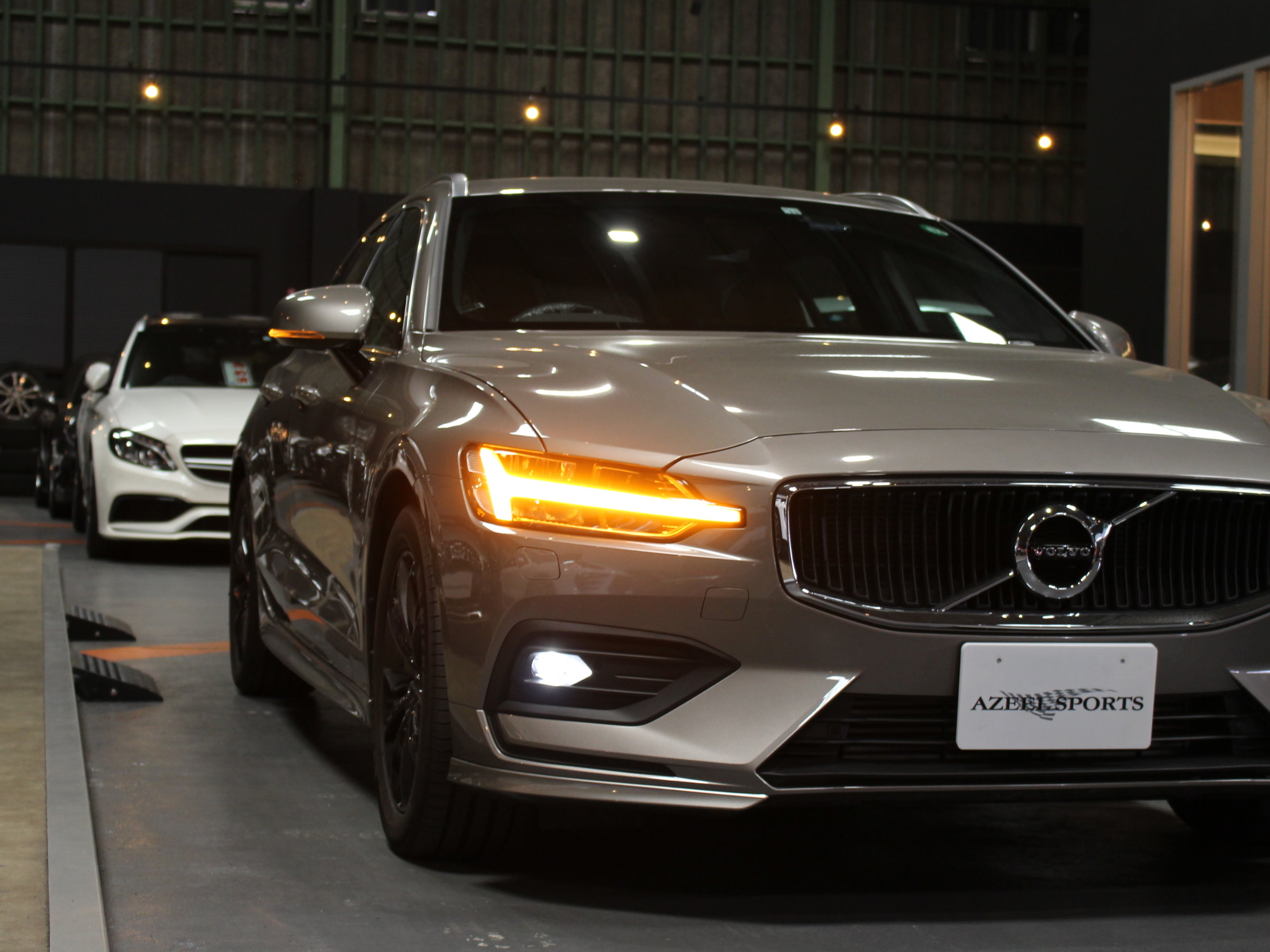 ボルボ　Ｖ６０　Ｔ５モメンタム　エクステリアスタイリングキット　