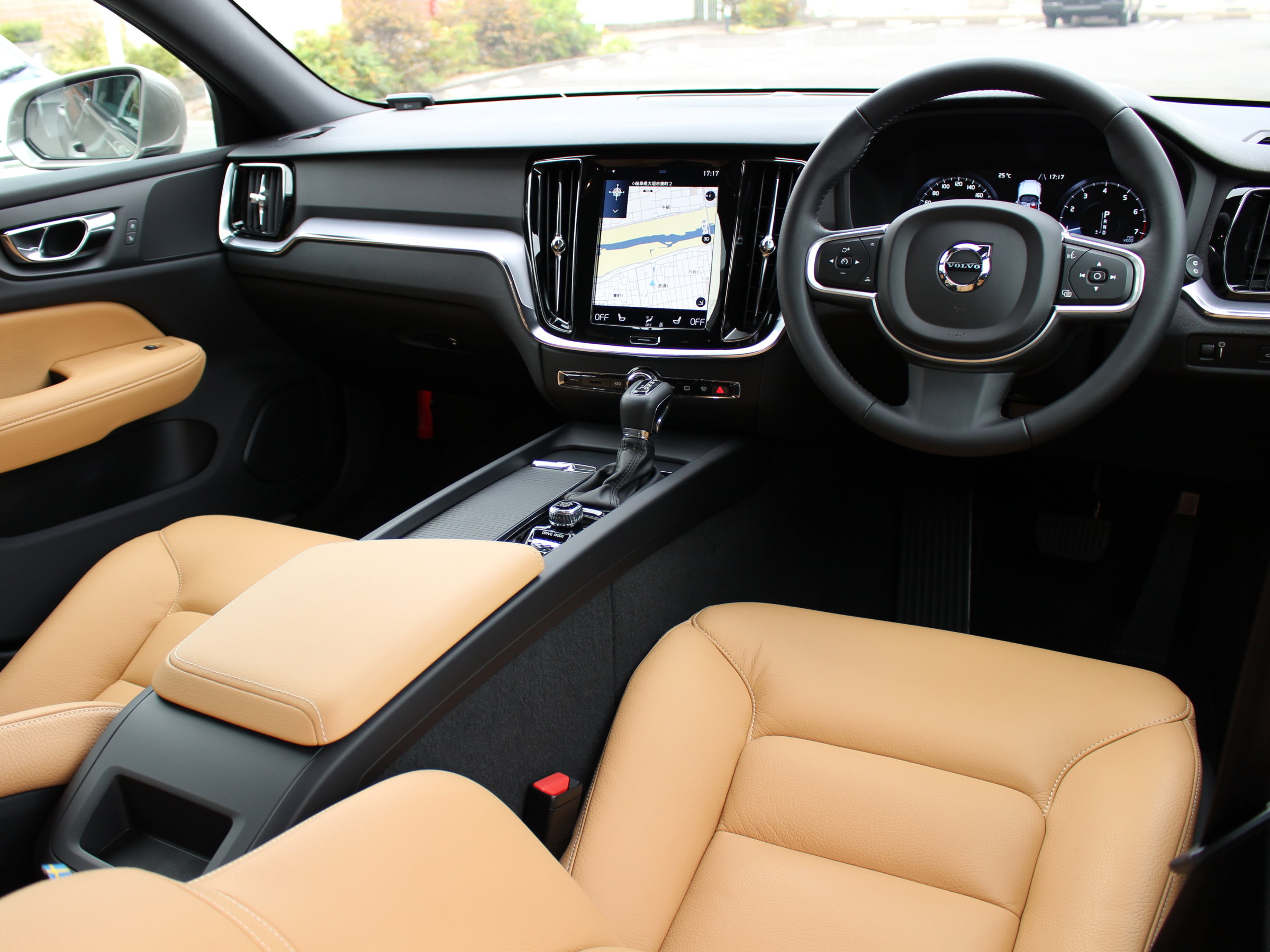 ボルボ　Ｖ６０　Ｔ５モメンタム　エクステリアスタイリングキット　