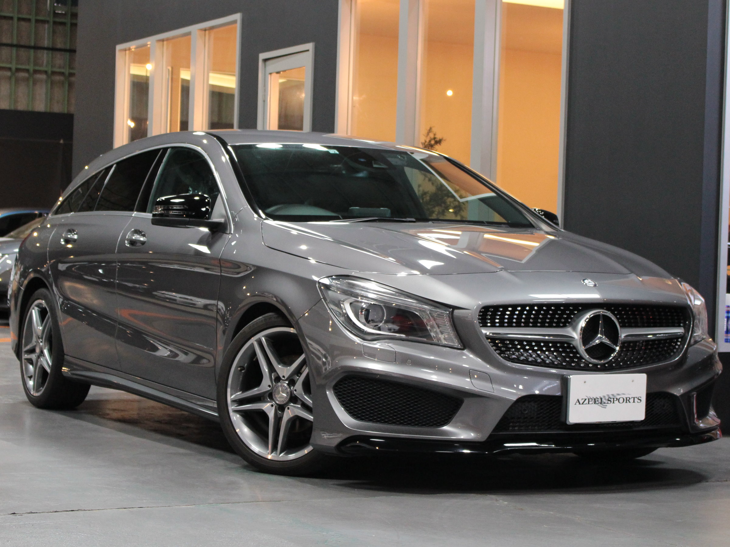 メルセデスベンツ　ＣＬＡ１８０シューティングブレーク　スポーツ
