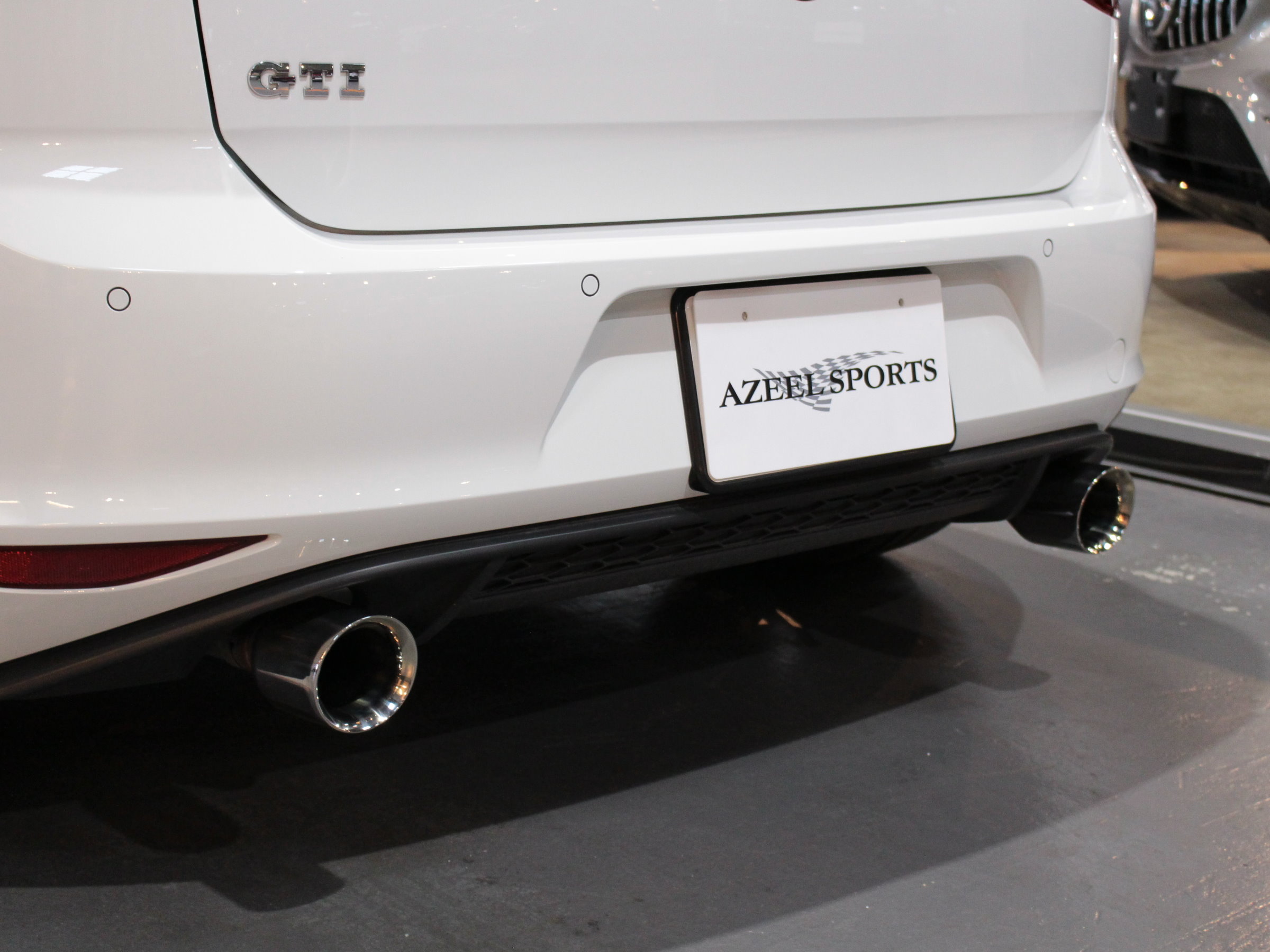 フォルクスワーゲン　ゴルフＧＴＩ　ＤＣＣパッケージ