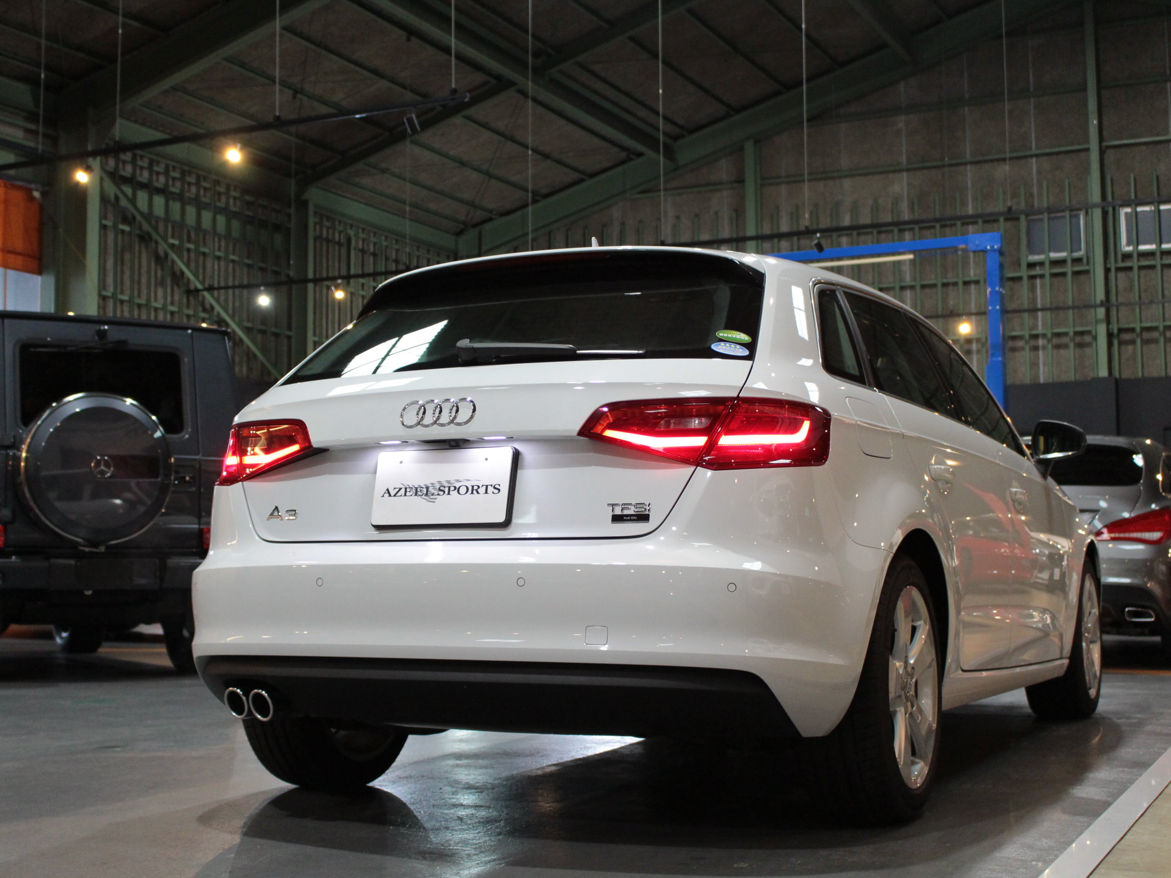 アウディ　Ａ３　１．４ＴＦＳＩ　ＣＯＤ（シリンダーオンデマンド）