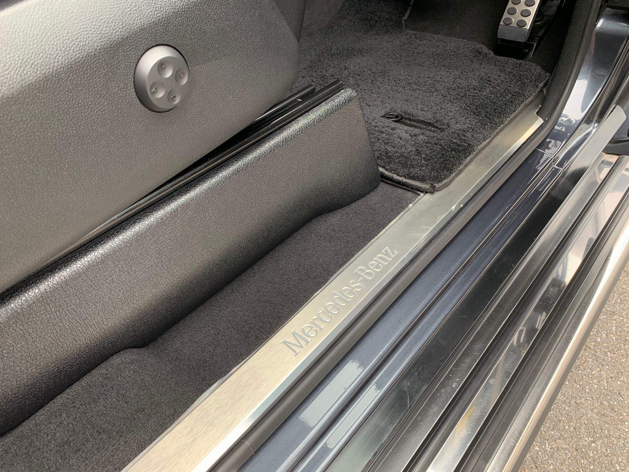 メルセデスベンツ　Ｇ３５０ｄ　ラグジュアリーＰＫＧ